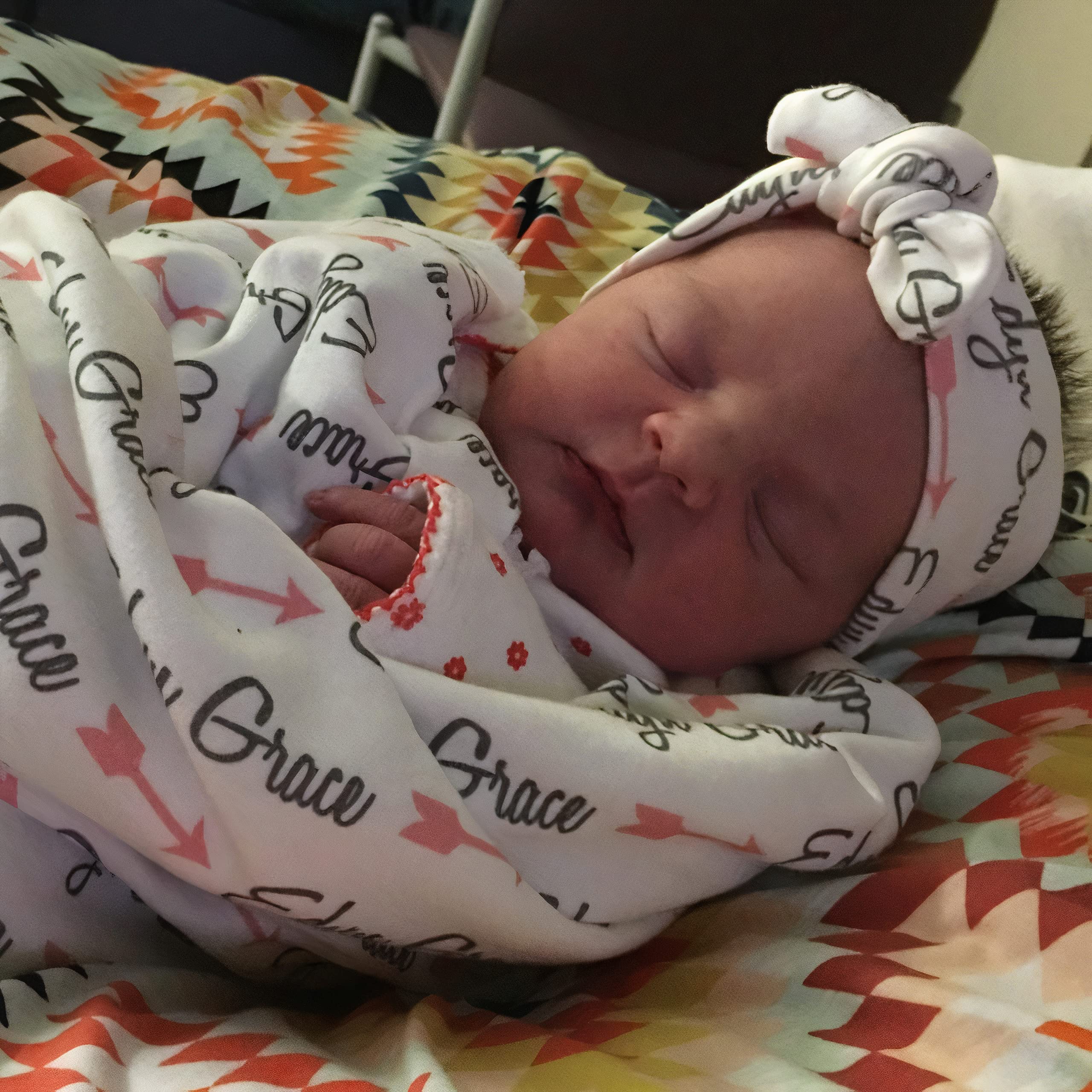 Personalized Baby Girl Heart Name Blanket - Custom Plush Fleece Blanket with Text Initials for Kids, Youth, Teens & Adults - Monogrammed Gift for Girls & Women - Perfect for Nursery, Bedroom & Cozy Home Decor