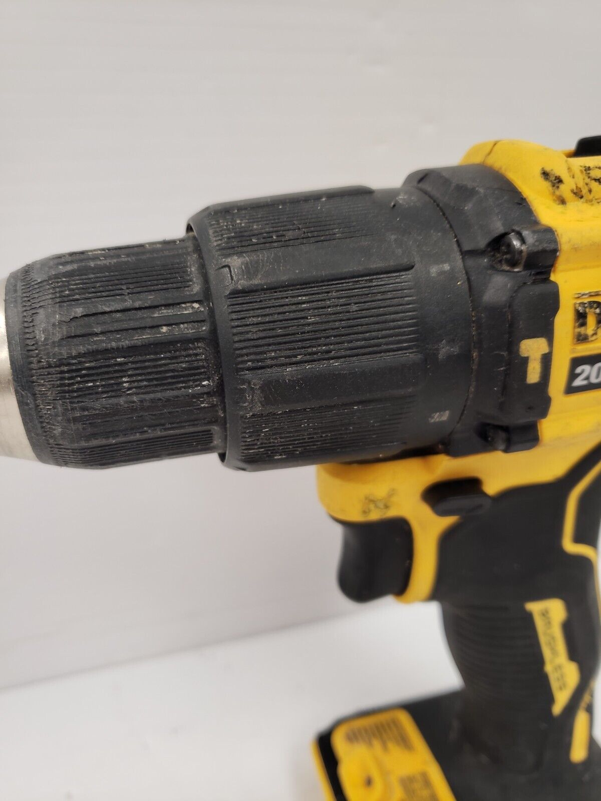 DEWALT DCD709 20V MAX XR Brushless Hammer Drill/Driver - Powerful Cordless Drill for Wood, Metal & Masonry - Ideal for DIY, Construction & Home Improvement Projects
