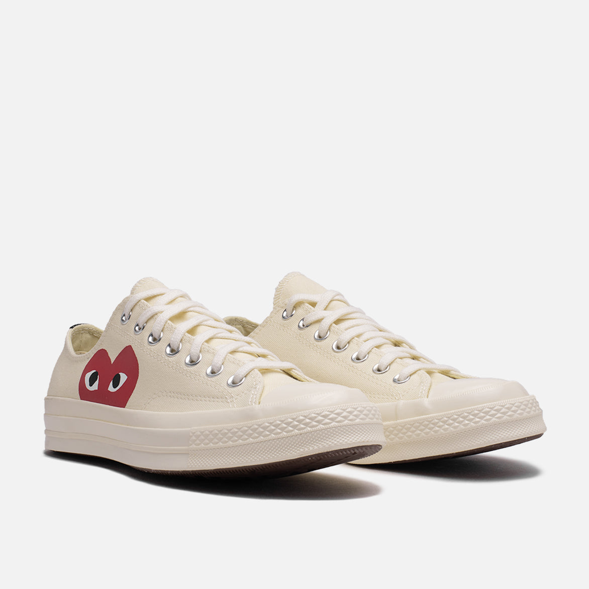CDG PLAY x Converse Chuck Taylor All Star '70 OX White Sneakers - Stylish Unisex High-Top Canvas Shoes for Casual Wear & Street Fashion