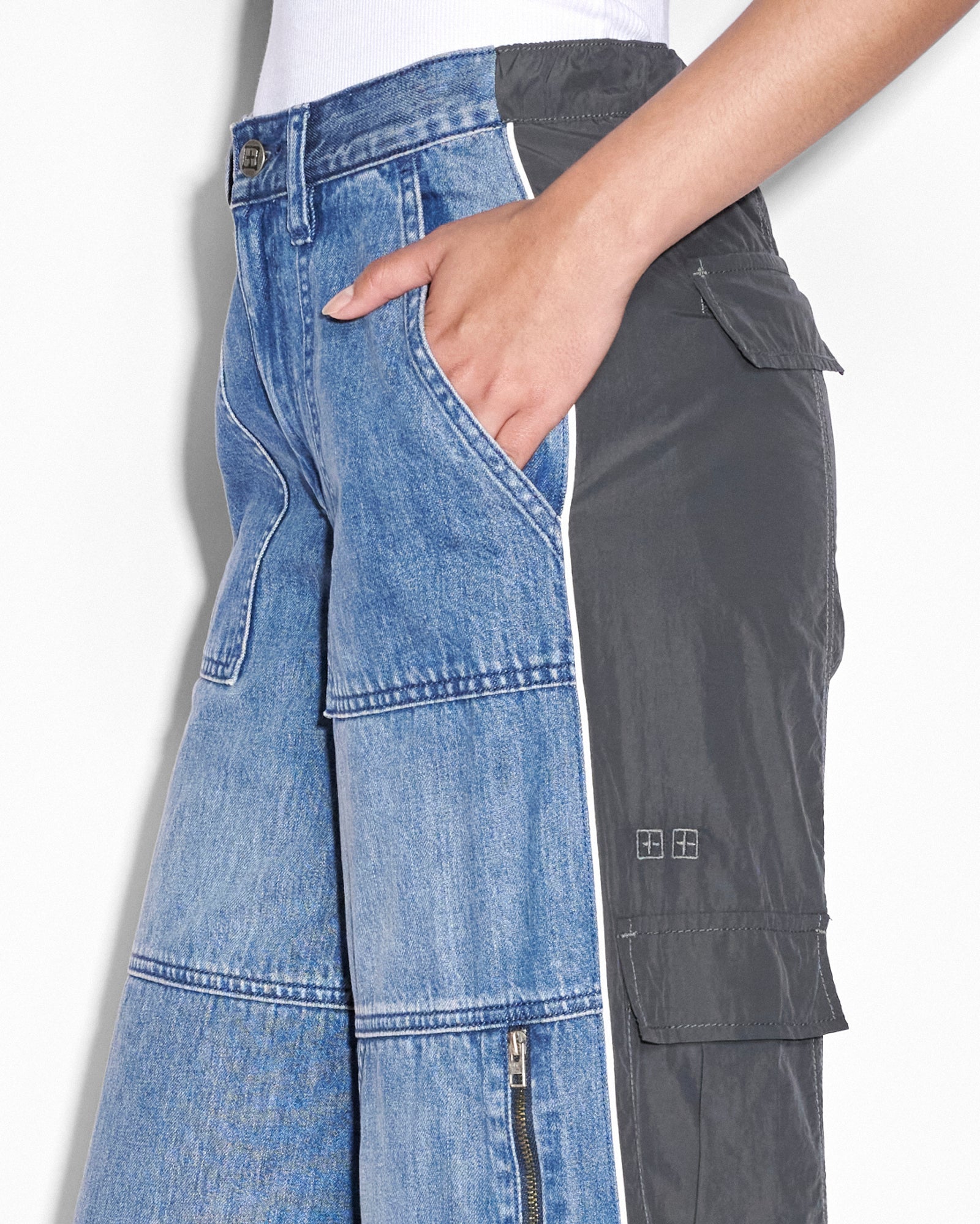 Stylish Baggy Jean Nylon Splice Pants for Women - Trendy High Waist Loose Fit Denim Trousers - Perfect for Casual Outfits, Streetwear & Everyday Wear
