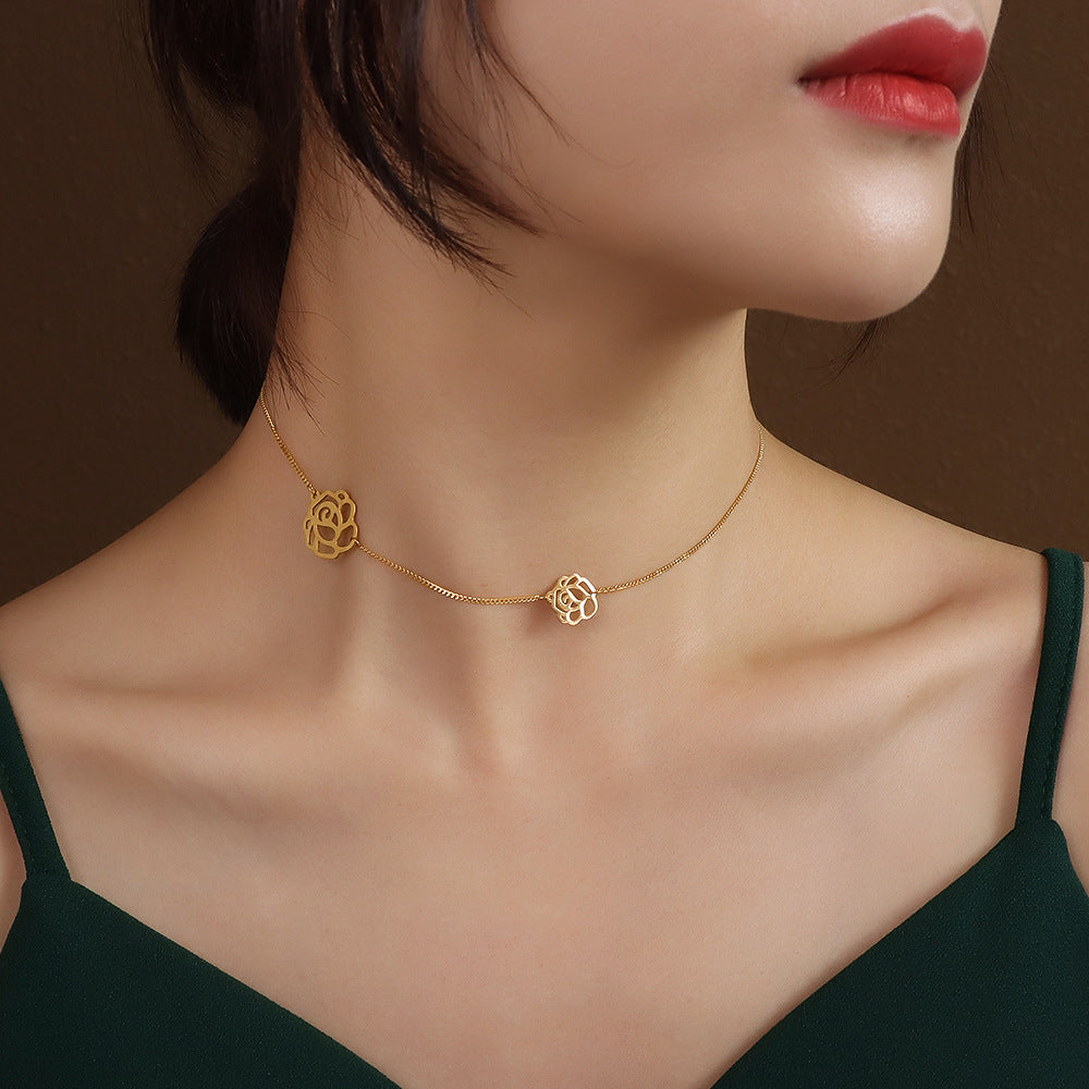 Gothic Black Camellia Rose Choker Necklace for Women - Elegant Victorian Style Gothic Jewelry for Halloween, Cosplay, and Evening Parties | P541