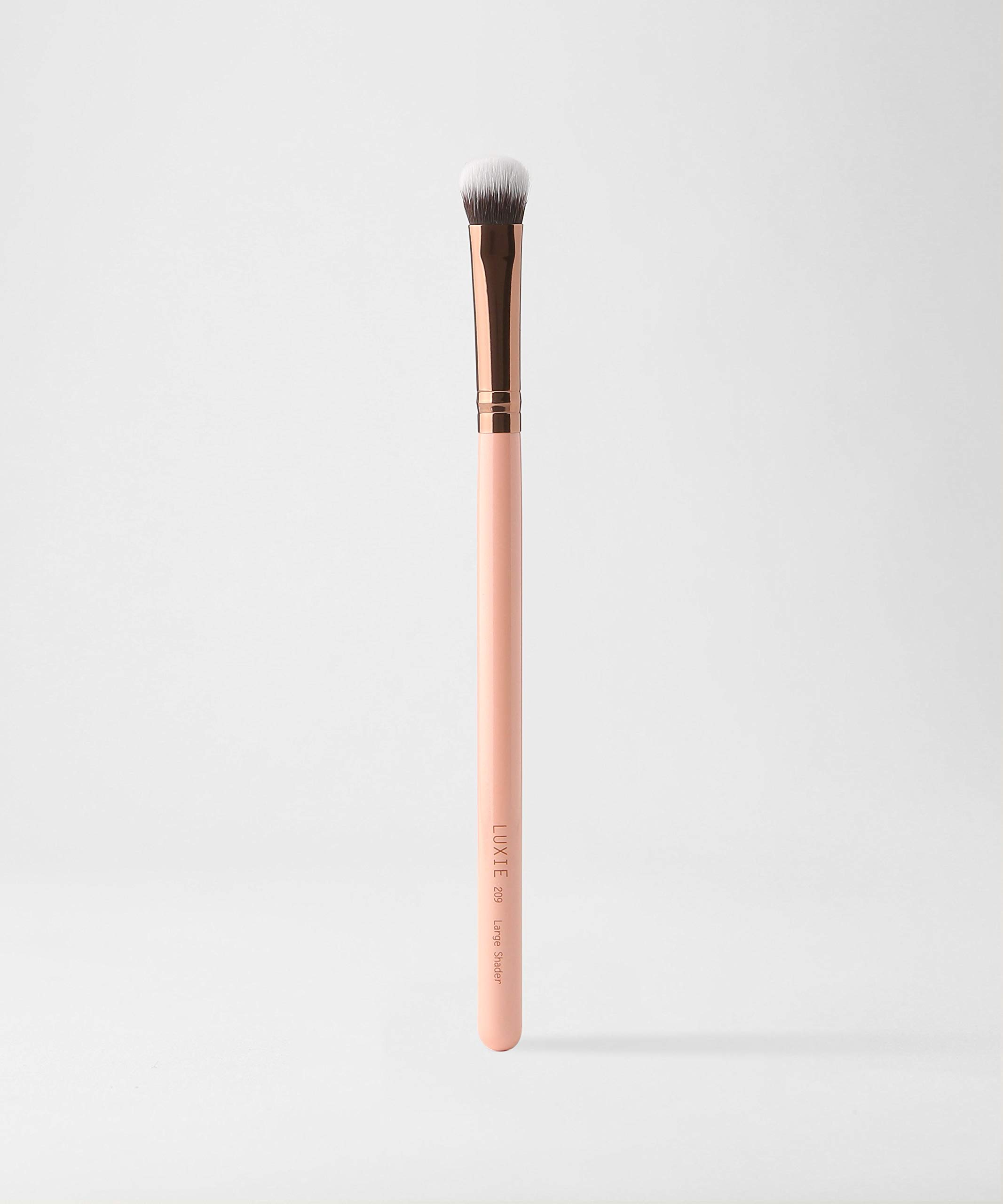 Luxie 209 Large Shader Makeup Brush - Premium Rose Gold Eyeshadow Brush for Professional Blending | Perfect for Eyeshadow Application & Makeup Artistry