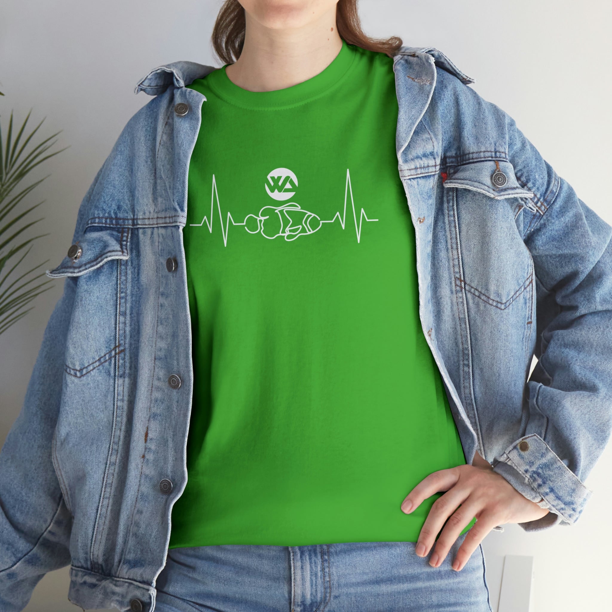 Reefer At Heart - Premium Quality Smoking Accessories for Cannabis Enthusiasts | Perfect for Relaxation & Social Gatherings