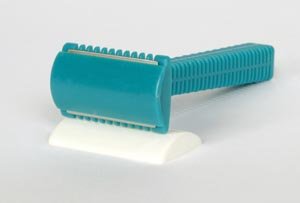 Medegen Unweighted Razor - Turquoise Surgical Blades (100 Count, Model 4777-02) | Precision Hair Removal & Medical Procedures | Ideal for Clinics, Salons & Home Use