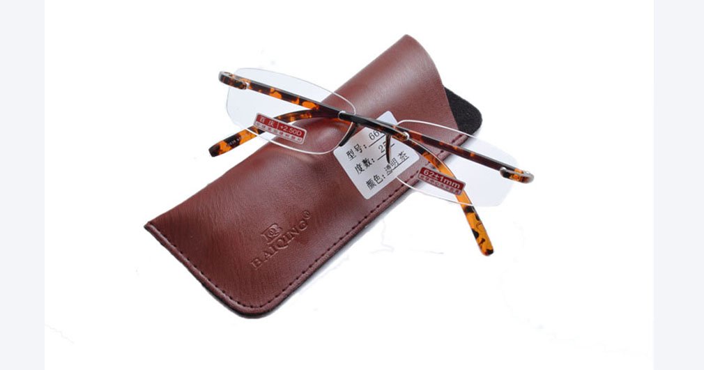 Stylish Unisex Lightweight Plastic Reading Glasses - Tortoise Shell Frame for Men & Women - Perfect for Reading, Computer Use, and Daily Wear