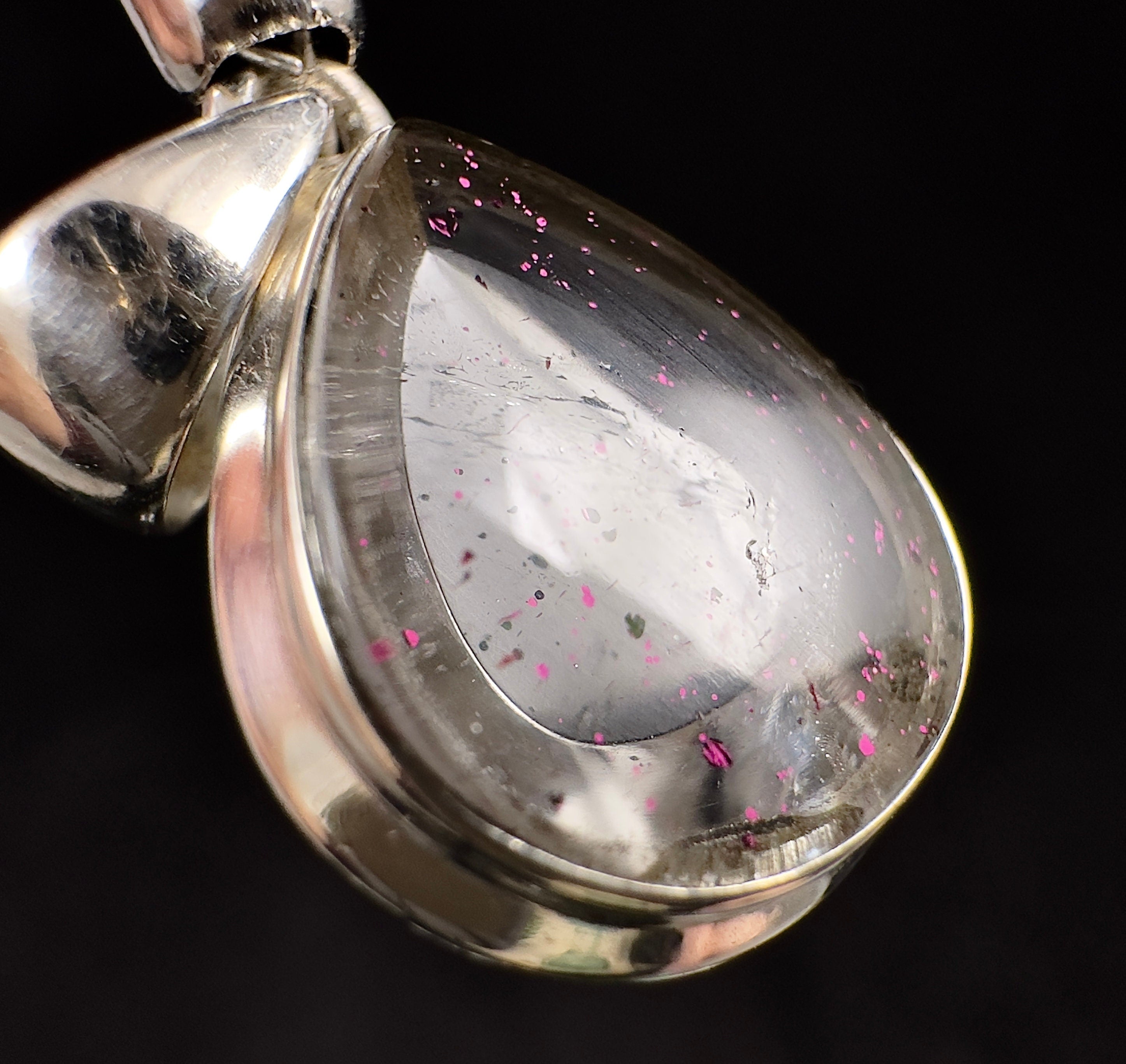 COVELLITE Pink Fire Quartz Crystal Pendant Necklace - Handmade Healing Jewelry with Natural Stones for Chakra Balancing & Energy Healing - Perfect for Meditation, Yoga & Spiritual Gifts