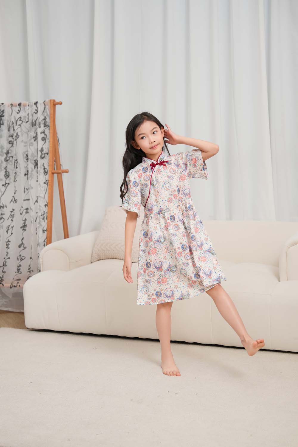Singapore Souvenir Cheongsam Dress for Baby Girls - Traditional Star & Moon Print Chinese Qipao (Style 0852) | Perfect for Lunar New Year, Cultural Events & Photo Shoots