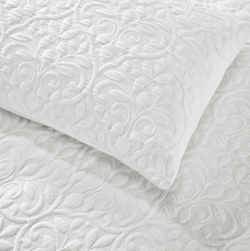 Premium Vineyard Cotton Blend Medium Weight Matelasse Woven Coverlet - Soft Bedspread for All Seasons | Perfect for Guest Rooms, Master Bedrooms & Cozy Home Decor