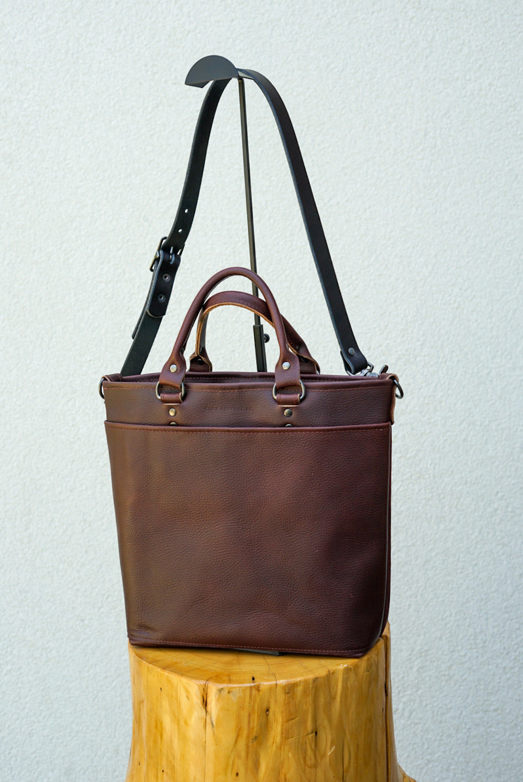 Stylish Dark Pebbled Brown Handbag for Women - Trendy Leather Tote Bag with Spacious Compartments - Perfect for Work, Travel & Everyday Use
