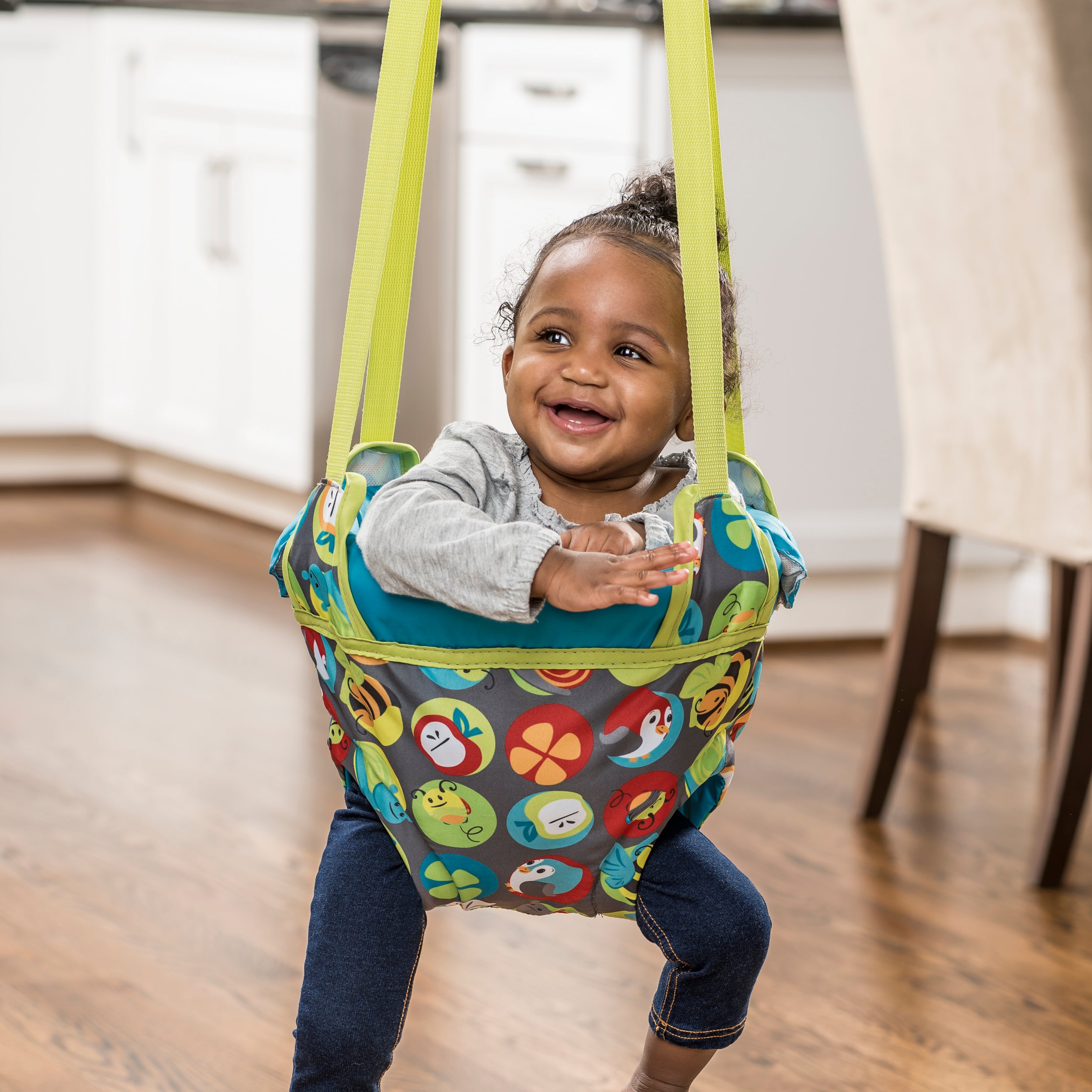 Evenflo ExerSaucer Door Jumper - Baby Activity Center with Bounce & Spin, Fun Developmental Toy for Infants 6-12 Months - Perfect for Playtime, Learning & Motor Skills Development at Home