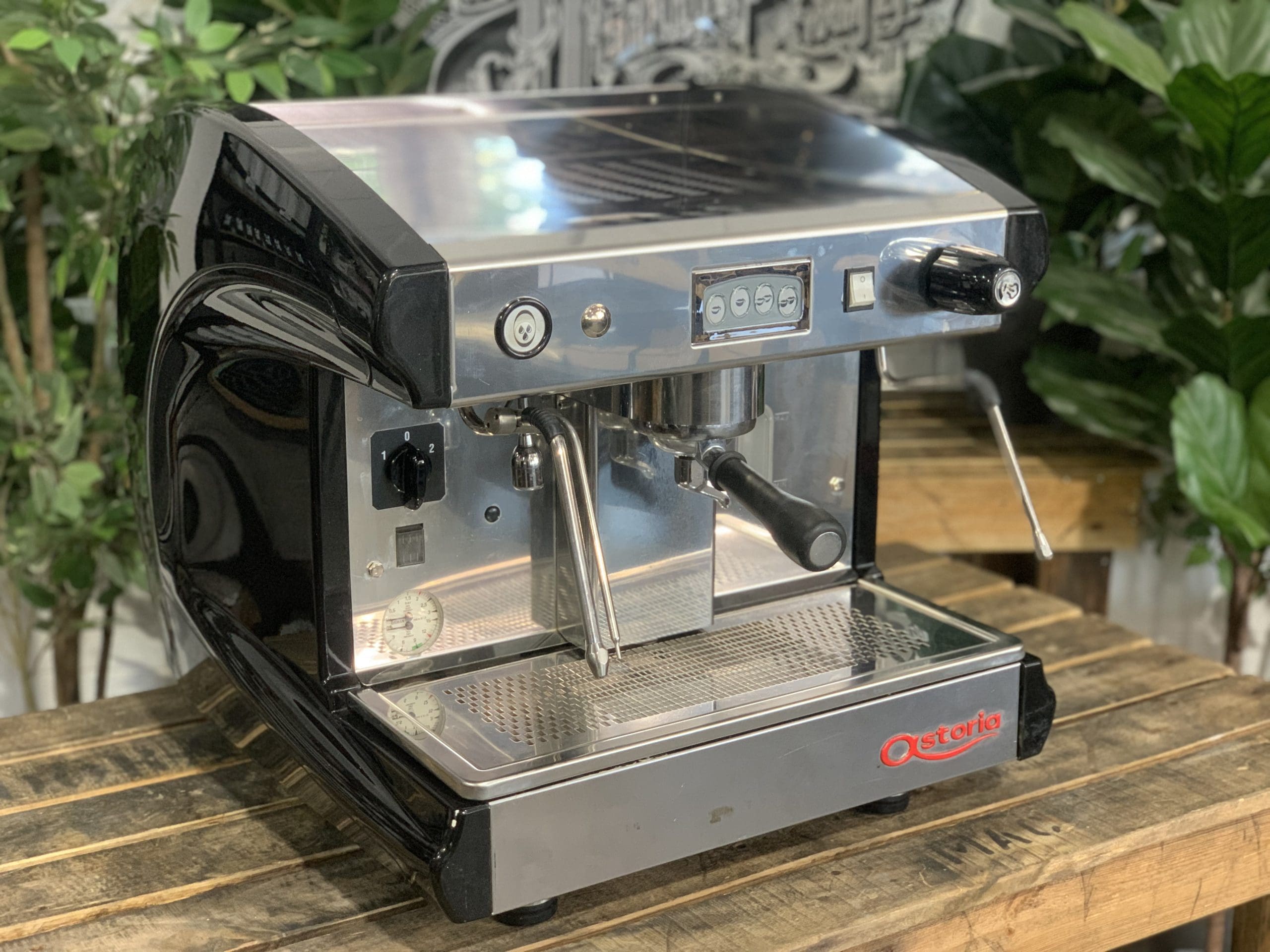 Astoria Forma 1 Group Black Commercial Espresso Machine - Professional Coffee Maker for Cafes, Restaurants & Home Baristas