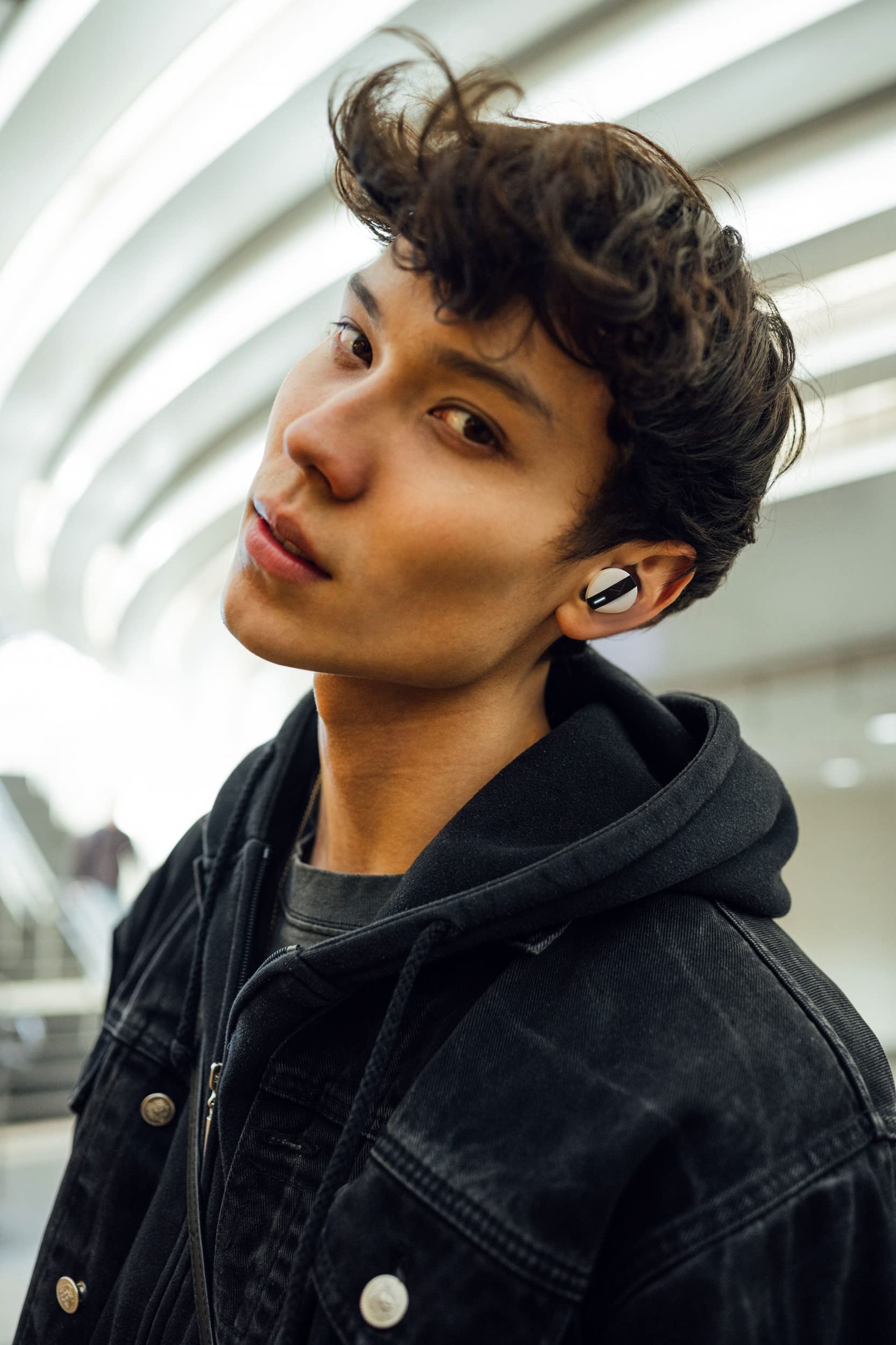 beyerdynamic Free BYRD Grey True Wireless Bluetooth Earbuds with Active Noise Cancelling, 30H Battery Life, Built-in Mic, IPX4 Waterproof, Sound Personalization & Alexa - Perfect for Gym, Travel & Work