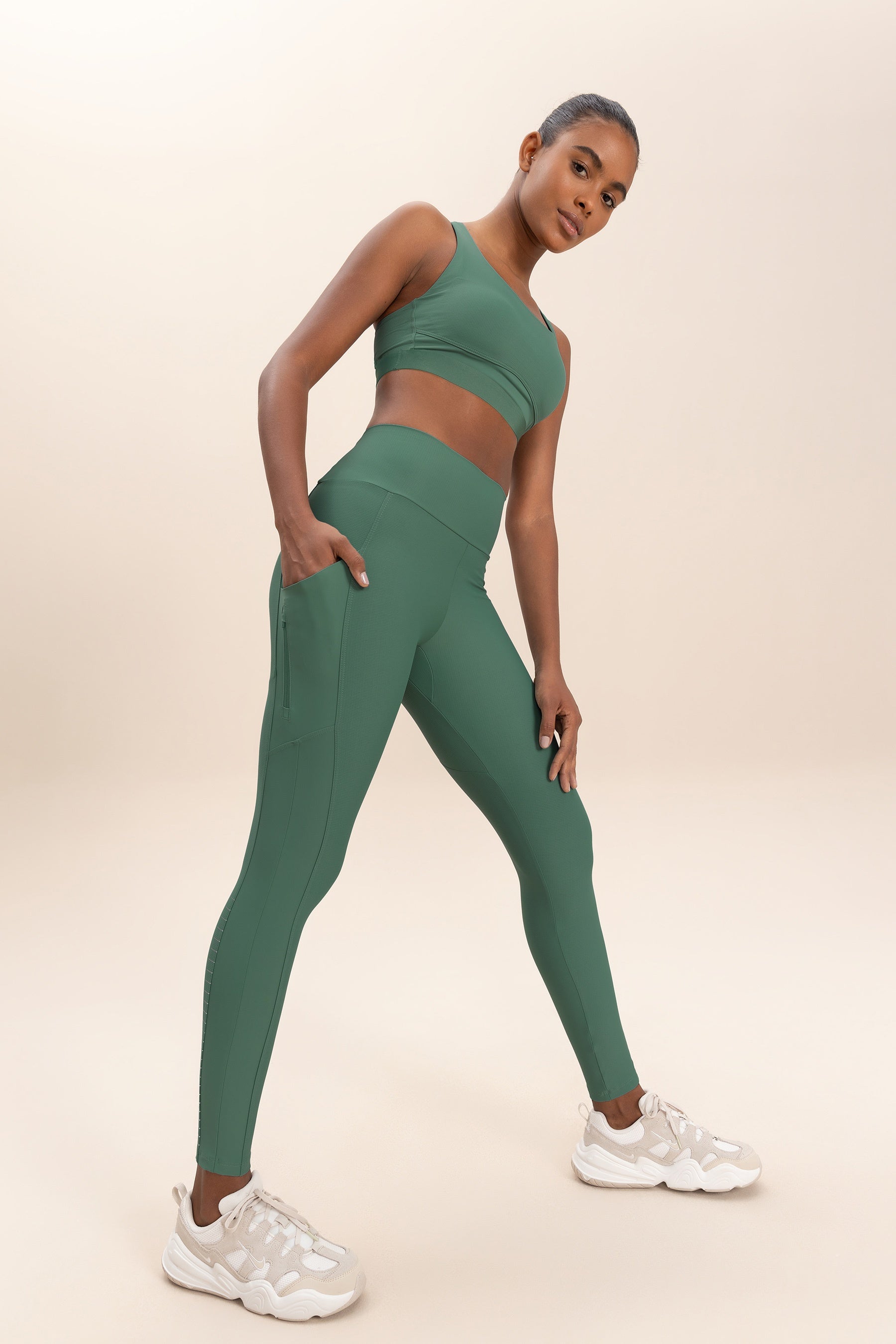 High Waist Reflex Speed Pea Leggings for Women - Tummy Control Workout Yoga Running Pants - Comfortable & Stretchy Activewear for Gym, Fitness & Everyday Wear