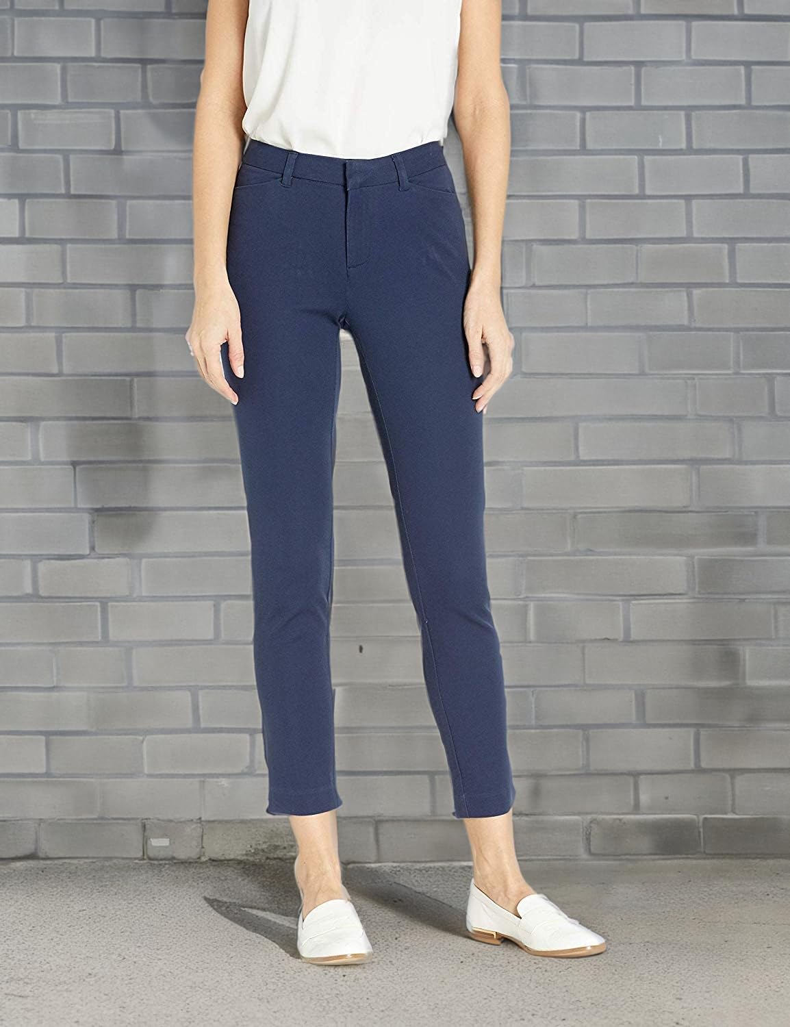 Amazon Essentials Women's Skinny Ankle Pants - Stretch Comfort Fit Work Pants for Office, Business Casual & Everyday Wear
