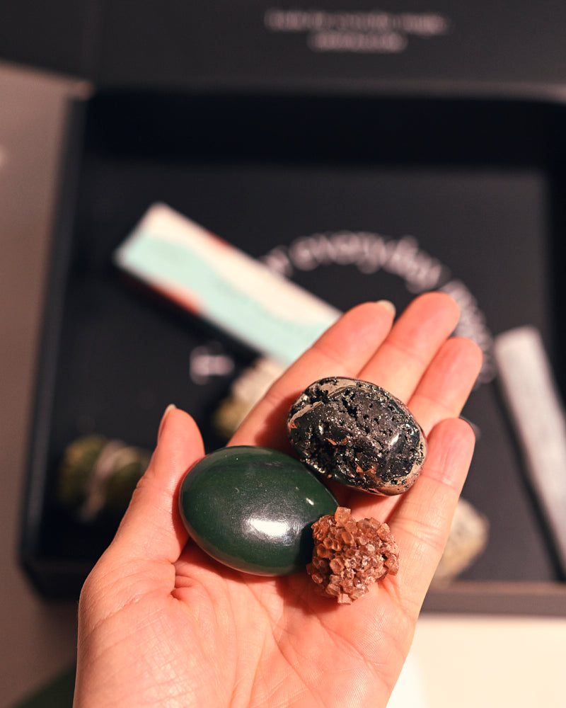 Lucky Crystal Kit - Healing Stones & Crystals Set for Meditation, Chakra Balancing & Positive Energy - Perfect for Home Decor, Yoga, and Spiritual Gifts