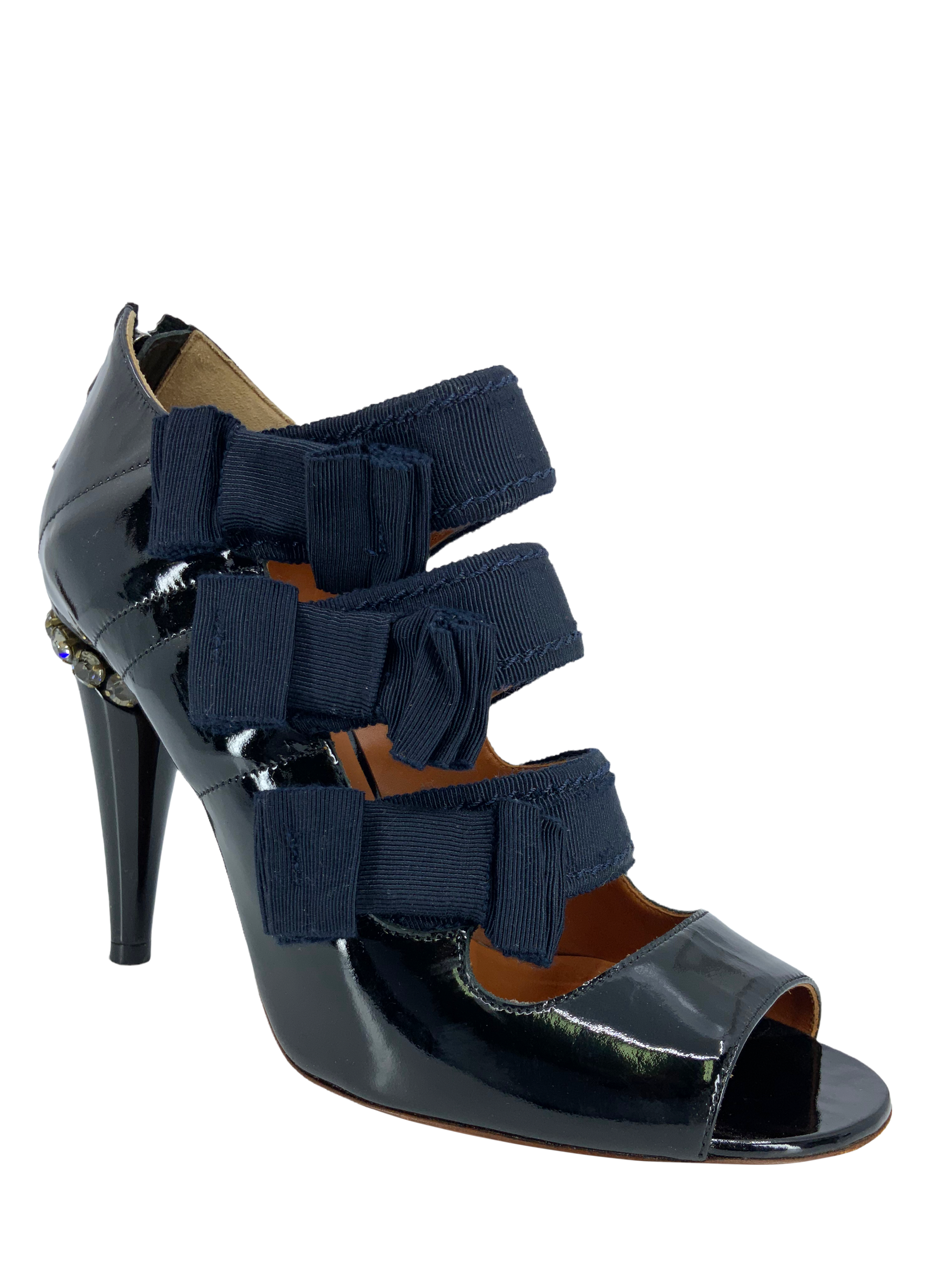 LANVIN Women's Patent Leather Bow Pumps - Size 7 US | Elegant Pointed Toe Heels for Weddings, Parties & Formal Events