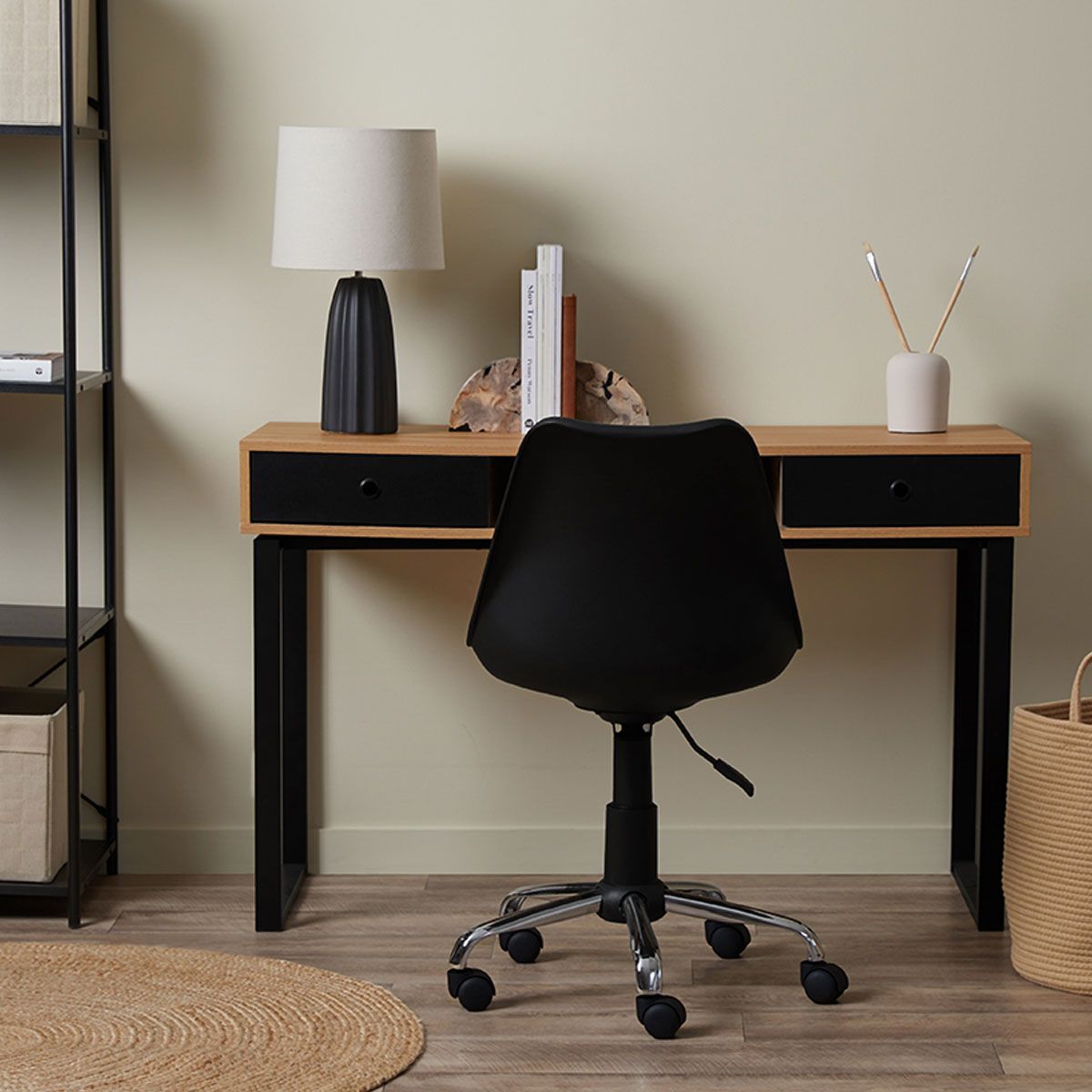 Premium Black Barker Office Chair - Ergonomic Executive Desk Chair for Home & Office Workspaces - Comfortable & Durable for Long Hours Sitting