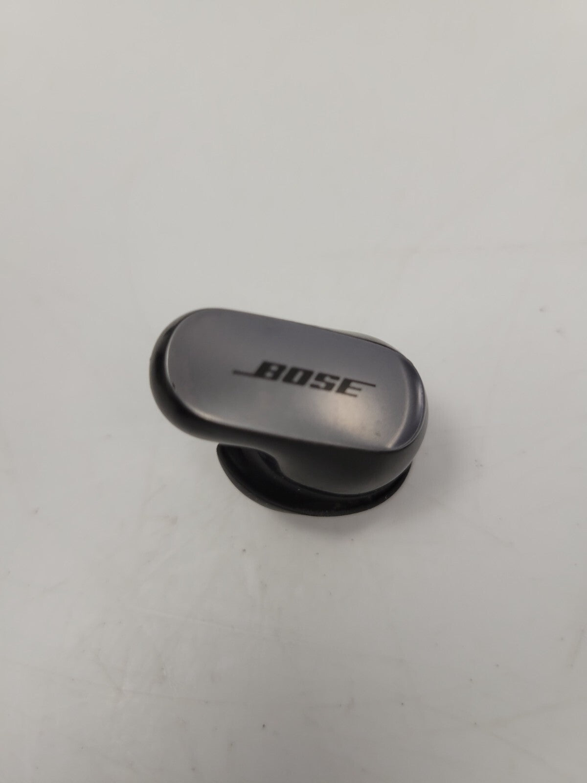 Bose 441408 Quest Comfort Ultra Earphone - Noise Cancelling Wireless Earbuds for Running, Workouts & Travel | Comfortable Fit, Long Battery Life