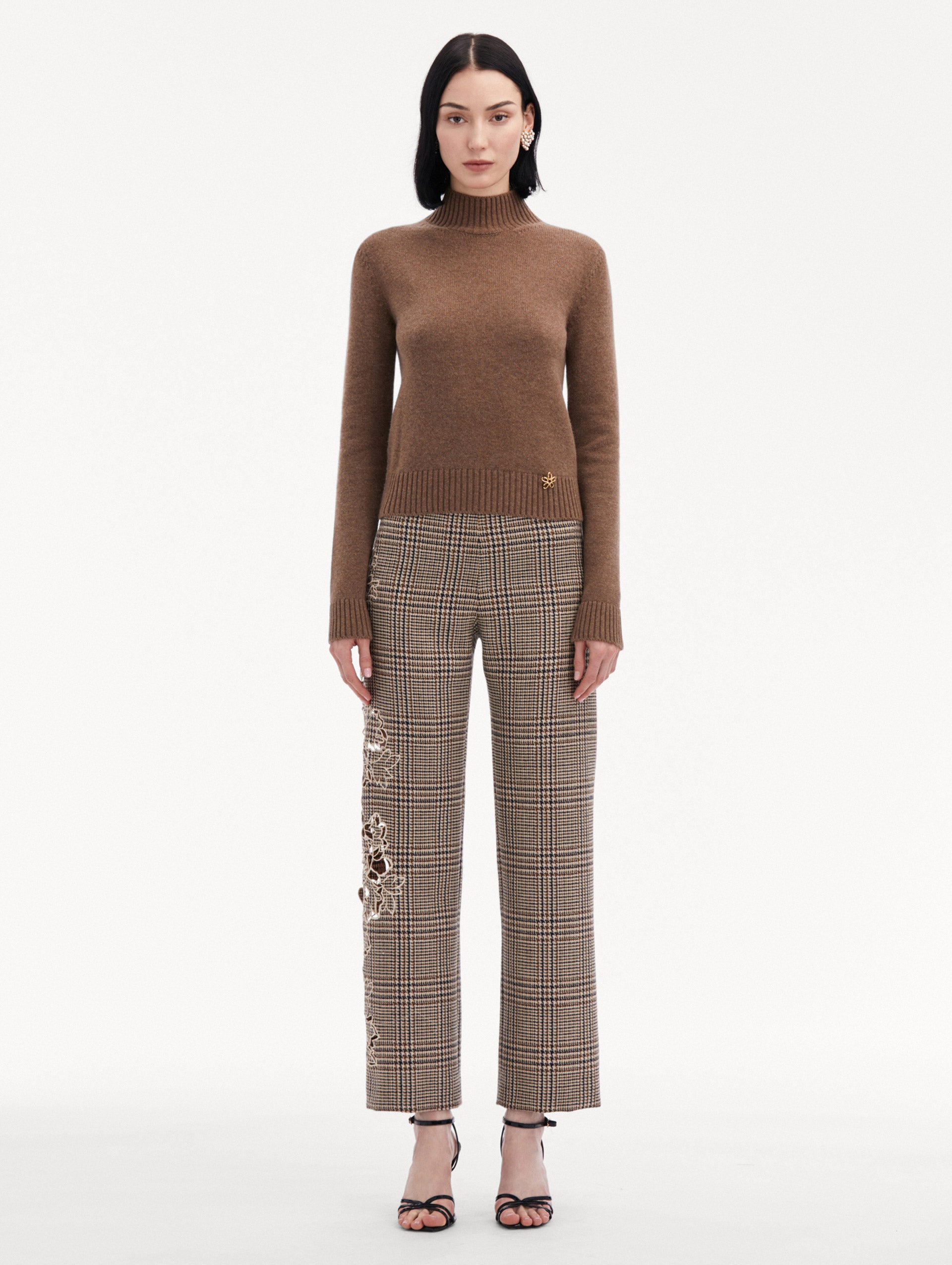 Luxury O Flower Mock Neck Cashmere Sweater for Women - Soft & Warm Winter Pullover - Perfect for Office, Dates & Holiday Outfits