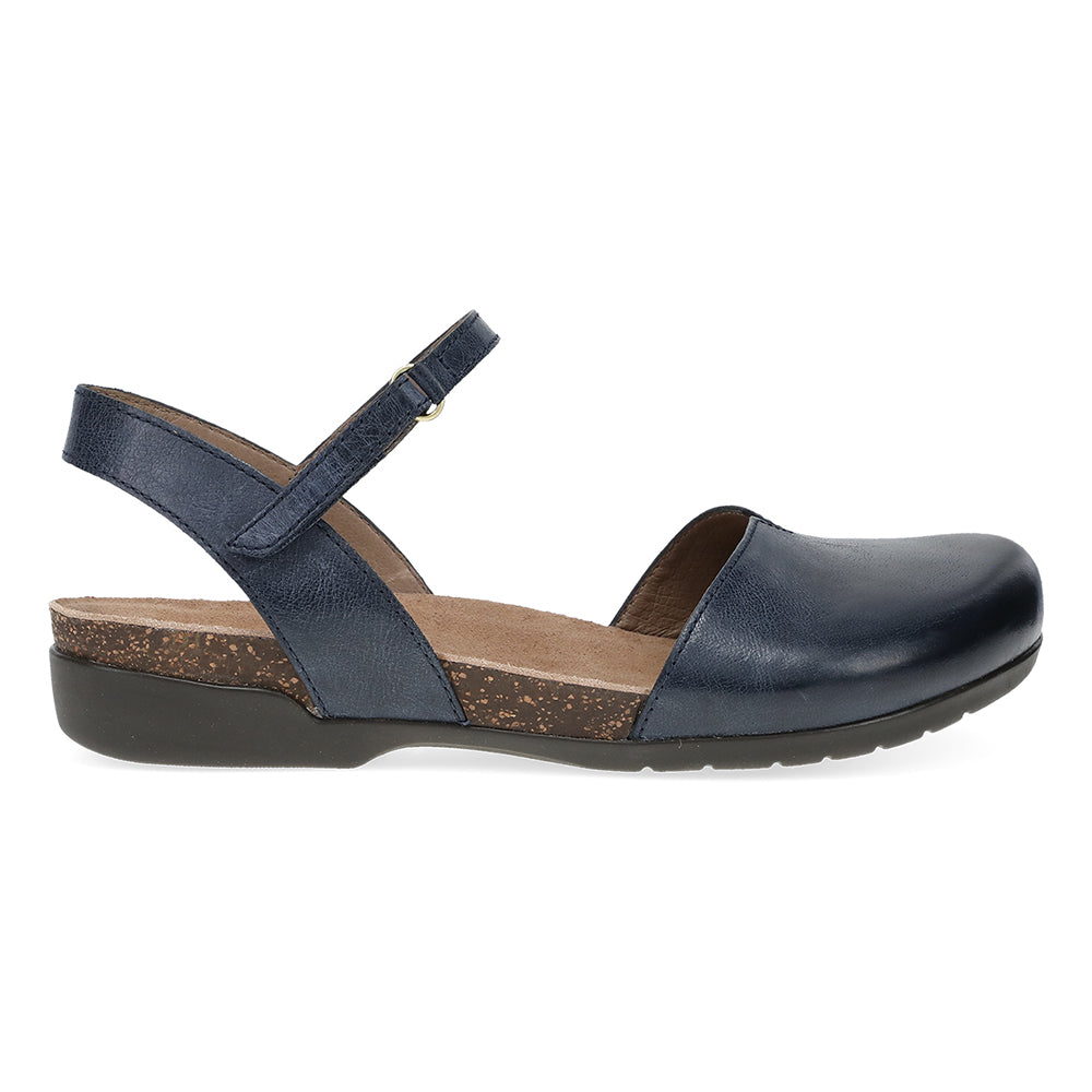 Rowan Closed Toe Sandals for Women - Comfortable Summer Walking Shoes with Arch Support - Perfect for Beach, Vacation & Casual Outings