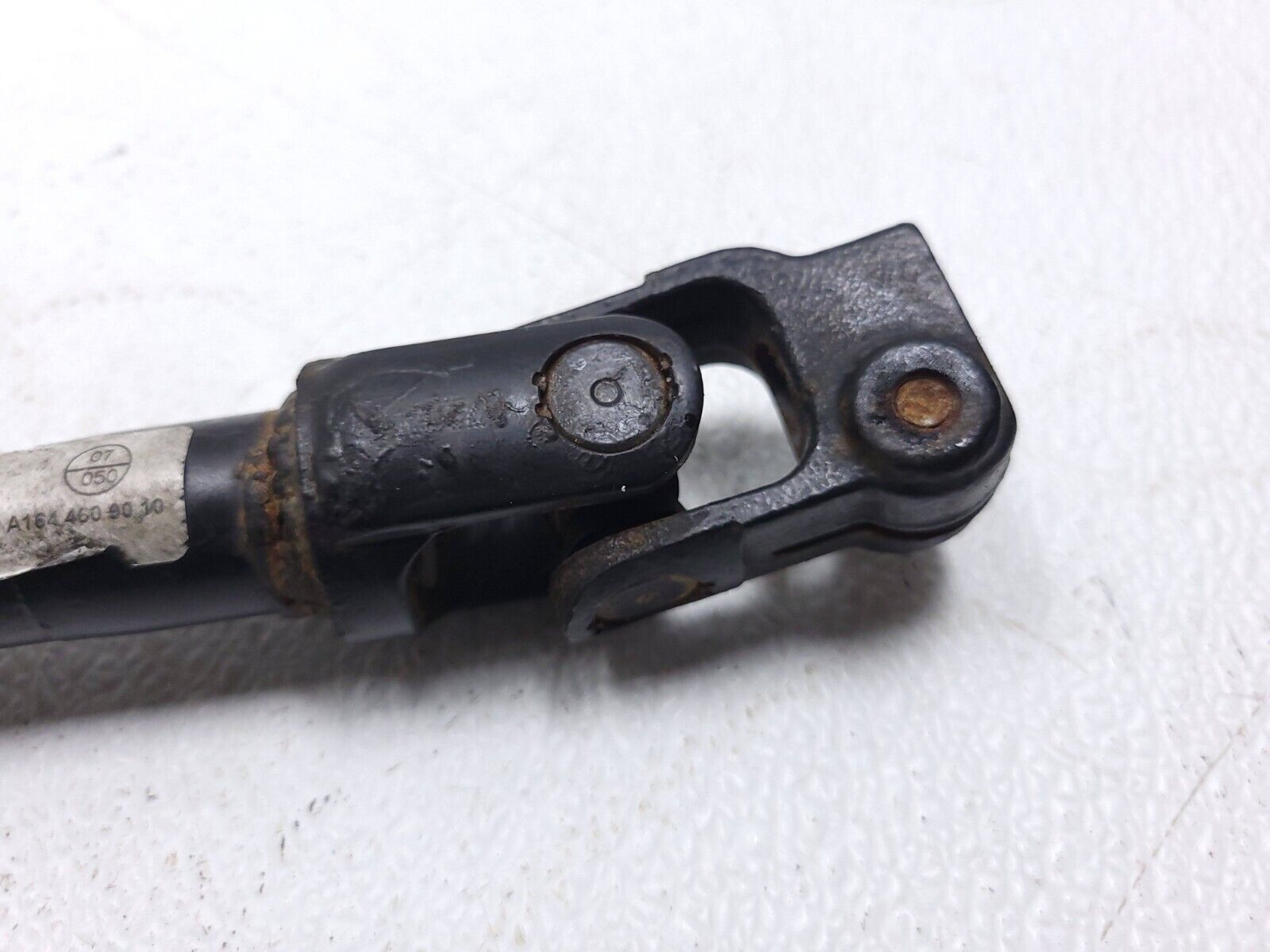 2006-2011 Mercedes ML500 OEM Steering Column Lower Shaft Replacement Part - Perfect for DIY Car Repairs & Maintenance