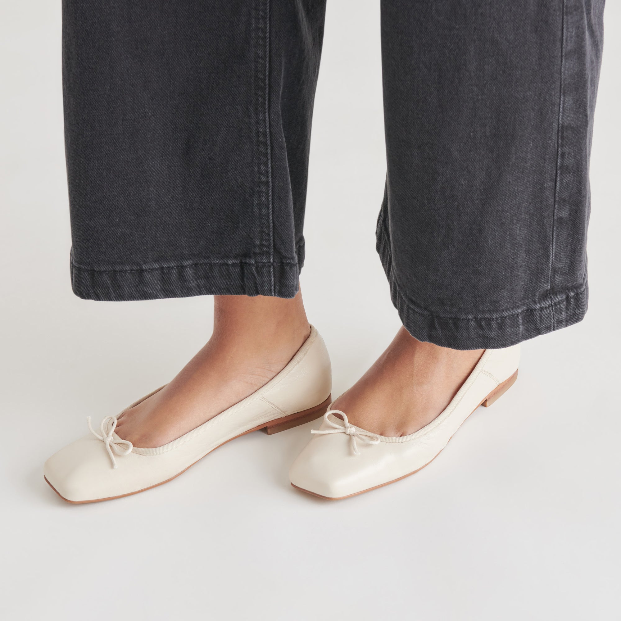 ANISA Ballet Flats for Women - Crinkle Patent Leather Comfortable Slip-On Shoes - Perfect for Work, Office, and Casual Wear