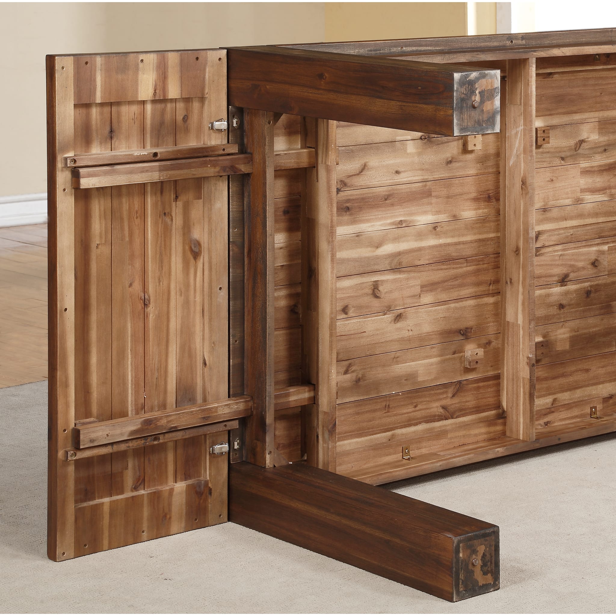 Solid Wood Extending Dining Table - Brick Brown Finish - Expandable Farmhouse Style Table for Family Gatherings & Dinner Parties