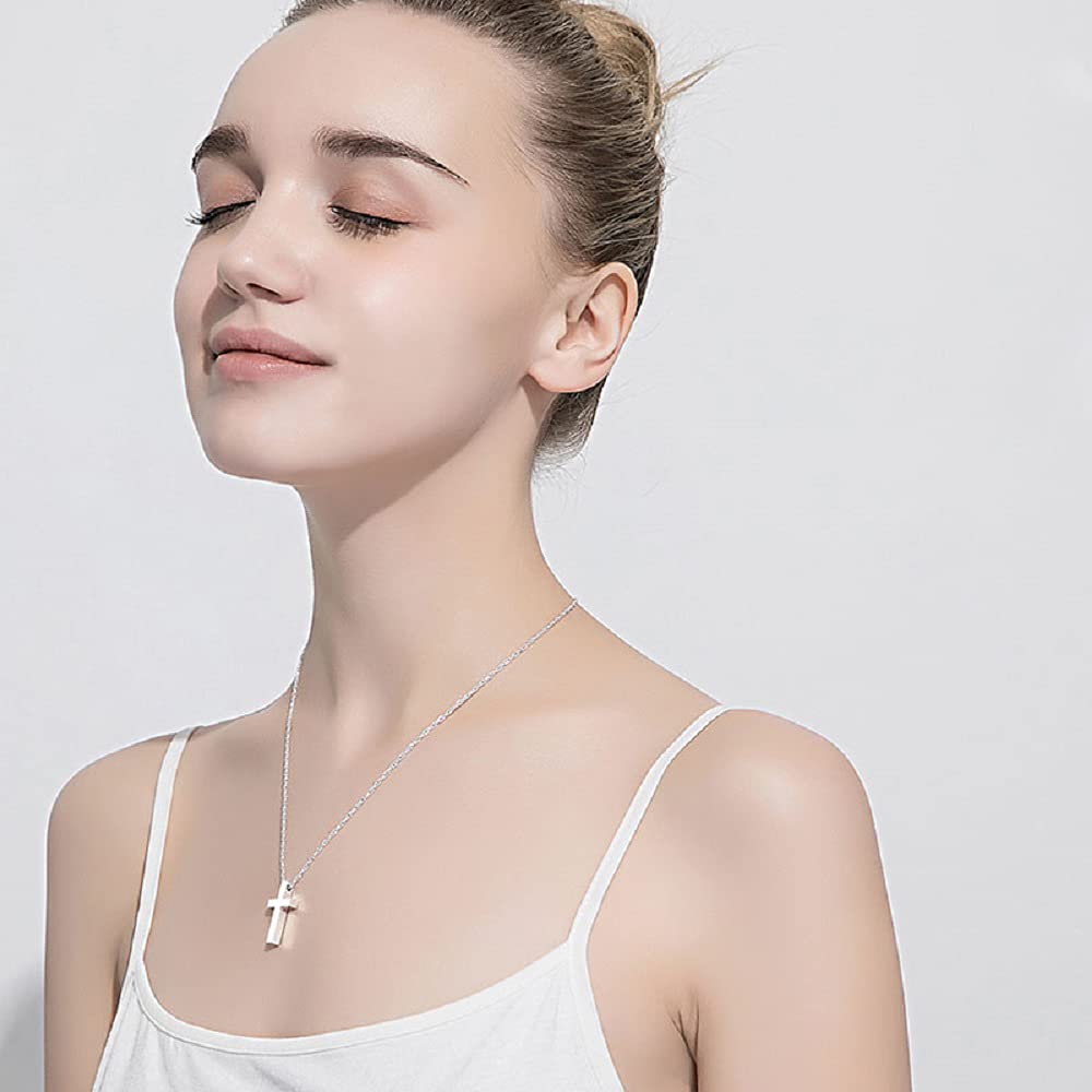 Apeso Men's Stainless Steel Cross Pendant Necklace - 20-22 Inch Chain in Gold, Silver & Black | Religious Jewelry Gift for Him, Everyday Wear & Special Occasions