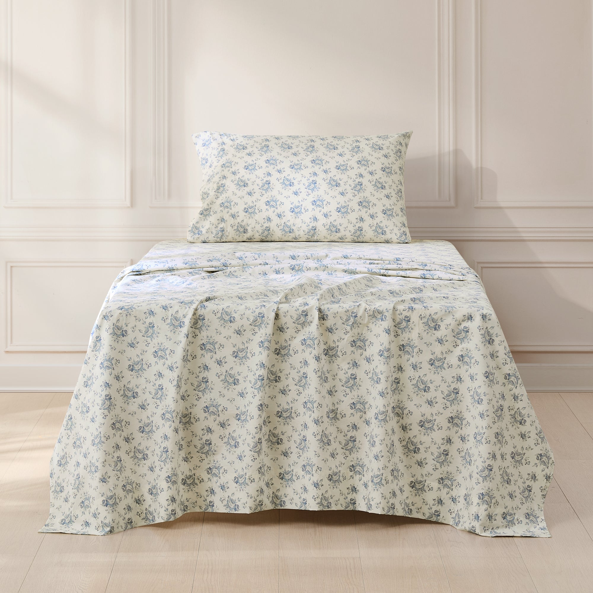 Premium 100% Cotton Rose Garden Bed Sheet Set - Queen Size, Soft & Breathable for All Seasons - Perfect for Home, Hotel, and Guest Room Decor
