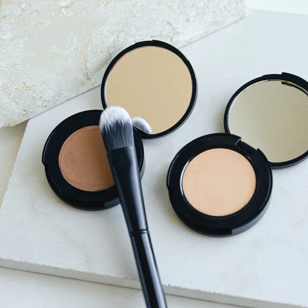 Best Cream Concealer for Flawless Coverage - Waterproof & Long-Lasting - Perfect for Dark Circles & Blemishes - Ideal for Everyday Makeup & Professional Use