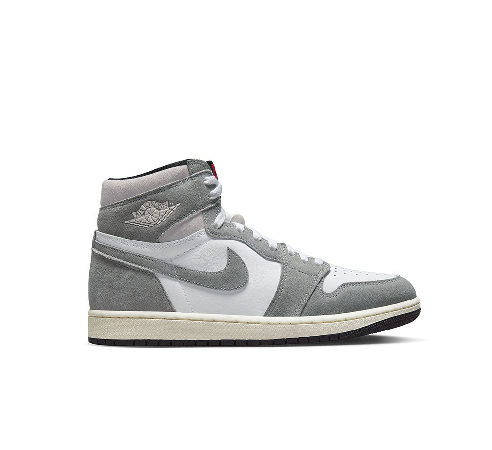 Original Air Jordan 1 Retro High OG Basketball Shoes - Men's Classic Sneakers for Streetwear & Basketball Games