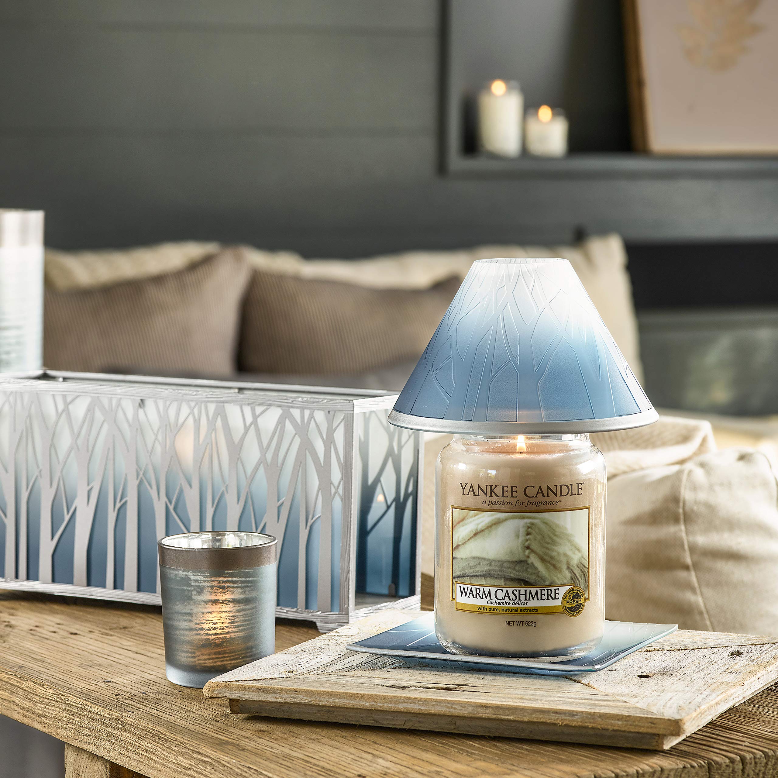 Yankee Candle Warm Cashmere Scented Candle - Large Jar Candle with 150-Hour Burn Time | Long-Lasting Fragrance for Home, Office & Gifts | Perfect for Relaxation, Aromatherapy & Holiday Decor