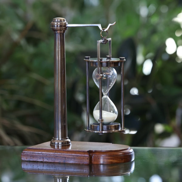 Elegant Bronzed 30-Minute Hourglass Stand - Perfect for Yoga, Meditation & Time Management | Vintage Home Office Decor