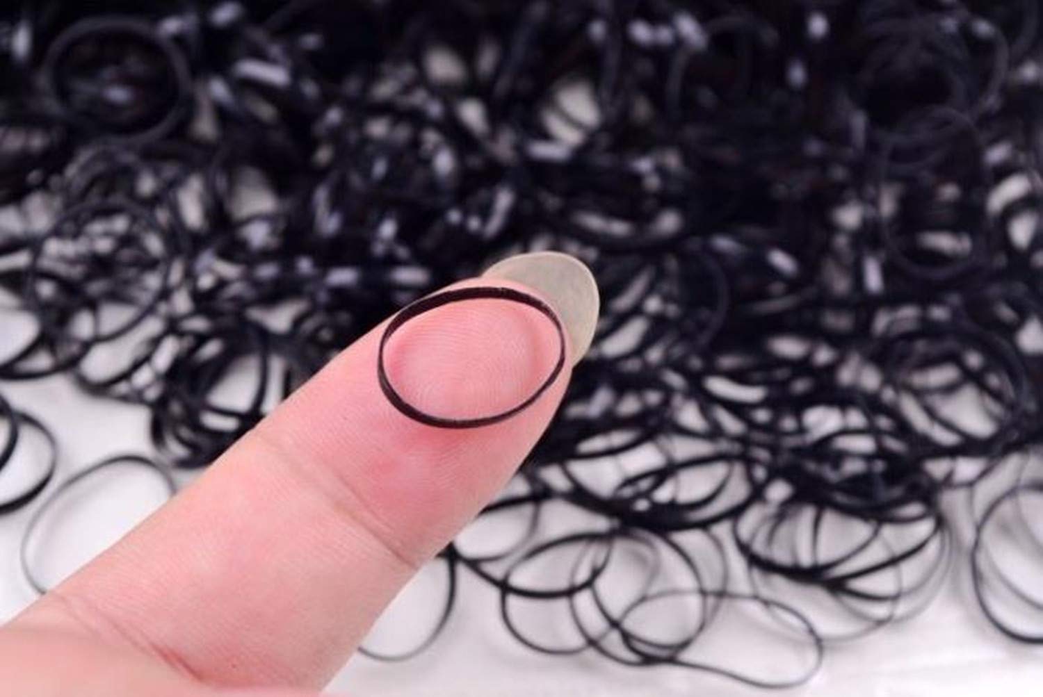 4000 Pieces Elastic Hair Bands for Girls & Kids - Black & Clear Hair Ties, No-Slip Hair Holders for School, Sports & Daily Styling