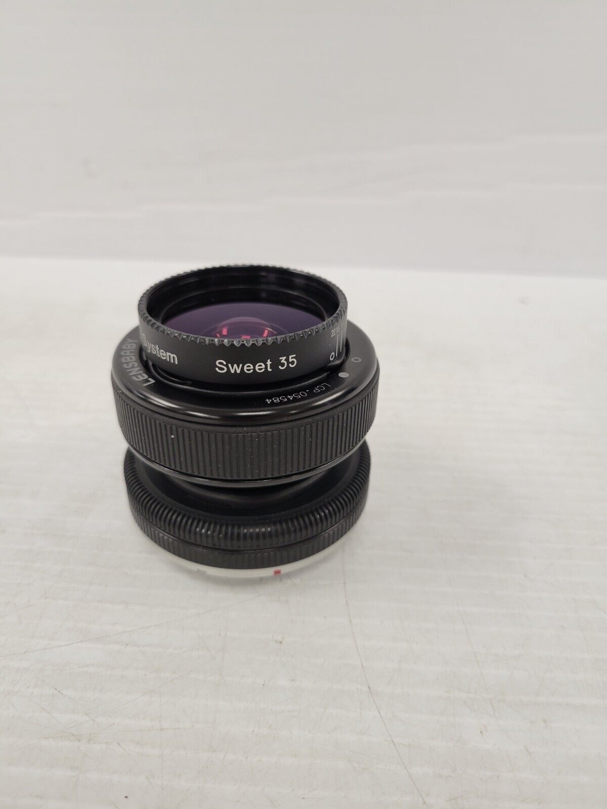 Lens Baby LCP 054584 Sweet 35 Lens - Creative Tilt-Shift Photography Lens for DSLR & Mirrorless Cameras - Perfect for Portraits, Landscapes & Artistic Shots