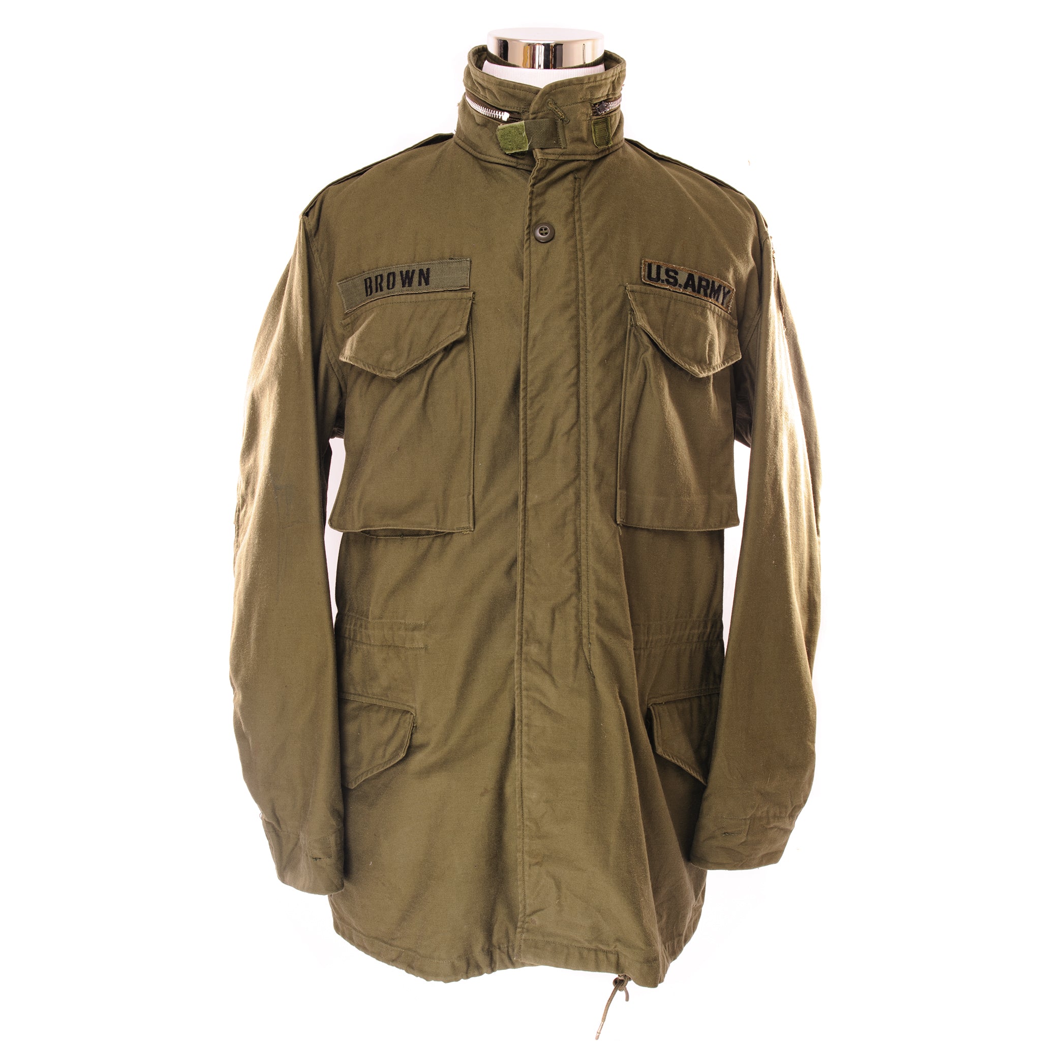 Vintage US Army M-1965 M65 Field Jacket - Vietnam War Era - Size Medium Long - Patched - Military Surplus Outerwear for Men - Perfect for Outdoor Adventures, Historical Reenactments & Casual Wear