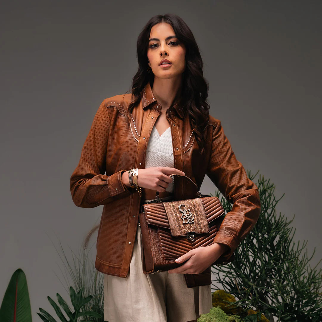BOD0WCR Western Style Women's Handbag with Snakeskin Handles - Casual Honey Brown Crossbody Bag for Everyday Use, Work, and Travel