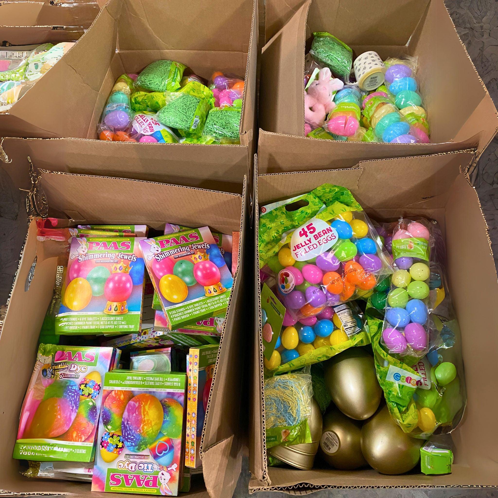 400 Pcs Easter Pallet - Assorted Seasonal Decorations, Eggs & Baskets for Easter Party, Home Decor and Spring Celebrations
