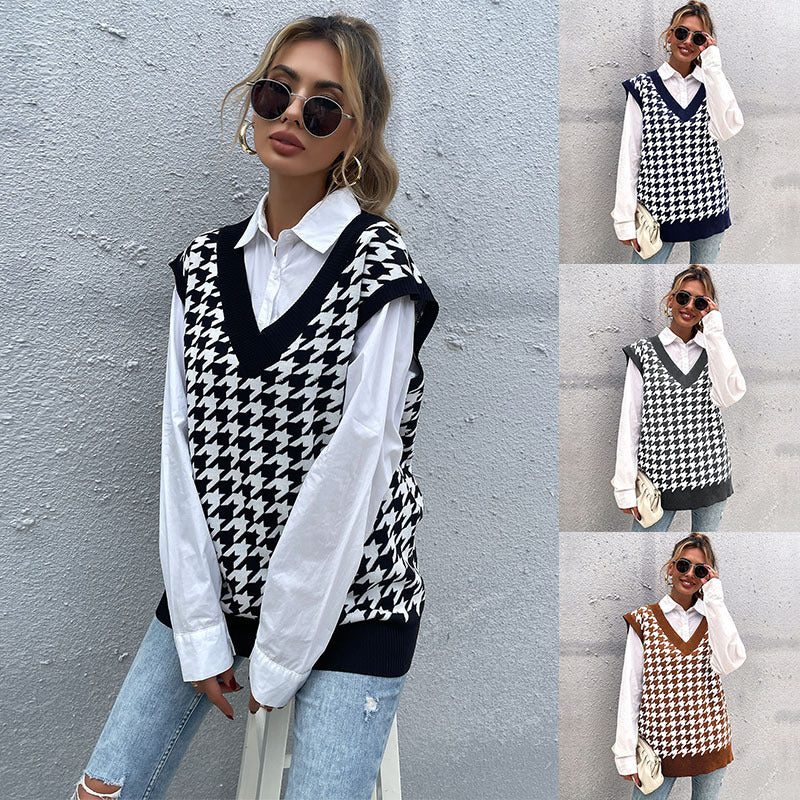 LOVEVOP 2025 New Women's Fashion Ins Style Windbreaker Vest - Thousand Birds Print College V-Neck Knit Sweater Vest for Casual Outfits, Layering & Fall Wardrobe Essentials