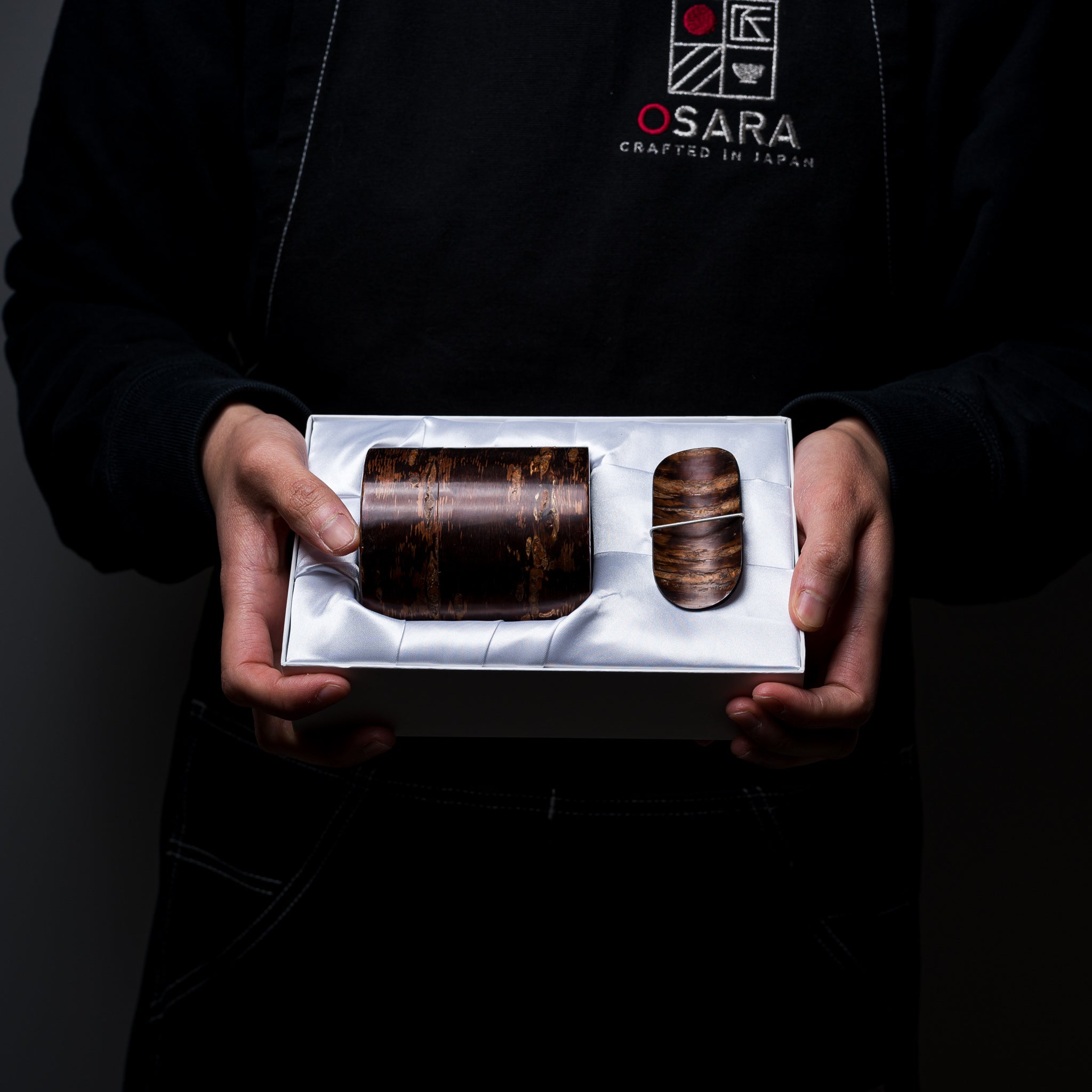 Premium Tomioka Cherry Bark Tea Caddy Gift Set - Traditional Japanese Hiragata Style - 100g Birch Craft - Perfect for Tea Ceremonies, Home Decor & Unique Gifts