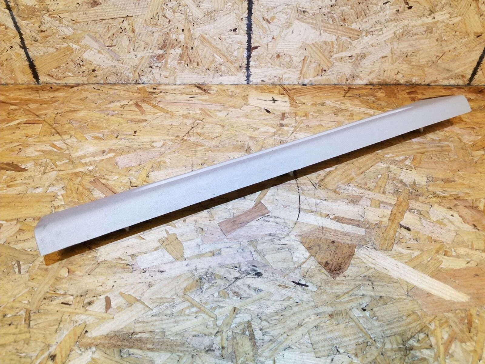 2006-2011 Cadillac DTS Right Front Passenger Door Sill Scuff Plate - OEM Replacement Part - Perfect for Car Interior Protection & Customization