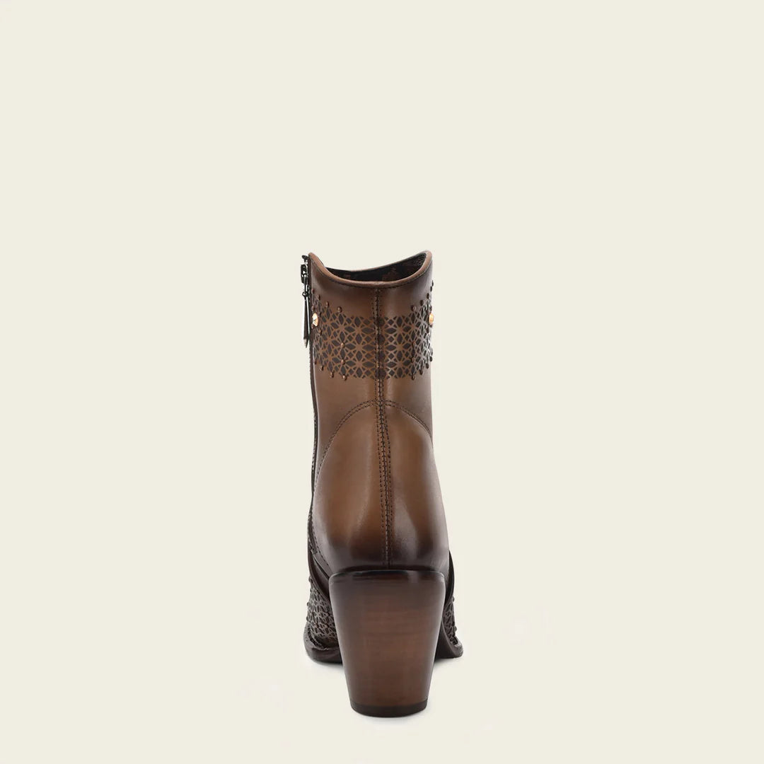 Cuadra Almond Western Cowgirl Leather Boots for Women - Stylish & Comfortable Cowboy Boots for Rodeo, Country Dancing & Everyday Wear