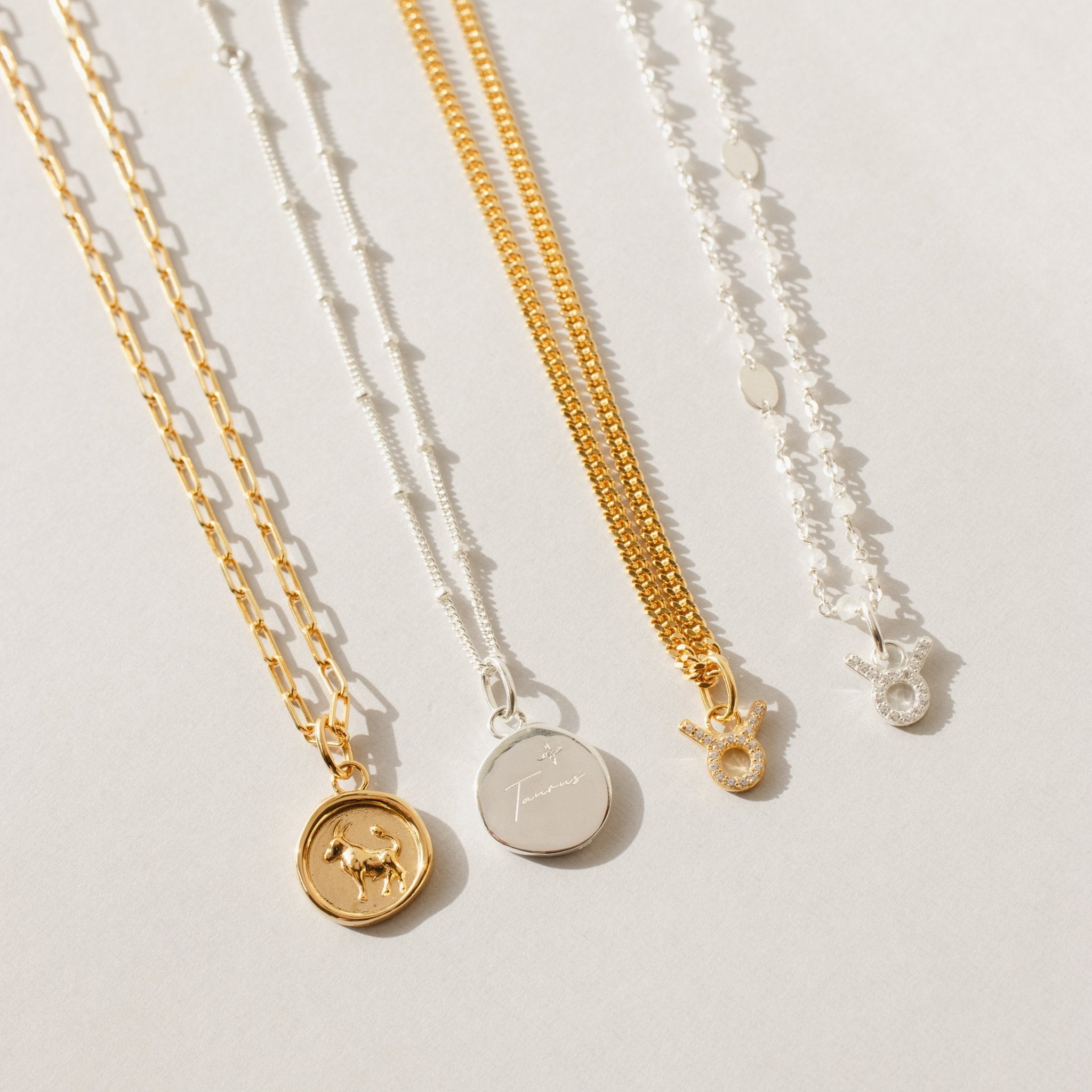 Dream Taurus Crystal Charm - Zodiac Necklace for Women, Healing Crystal Jewelry Gift for Taurus Birthday, Meditation & Spiritual Energy - Perfect for Daily Wear & Special Occasions