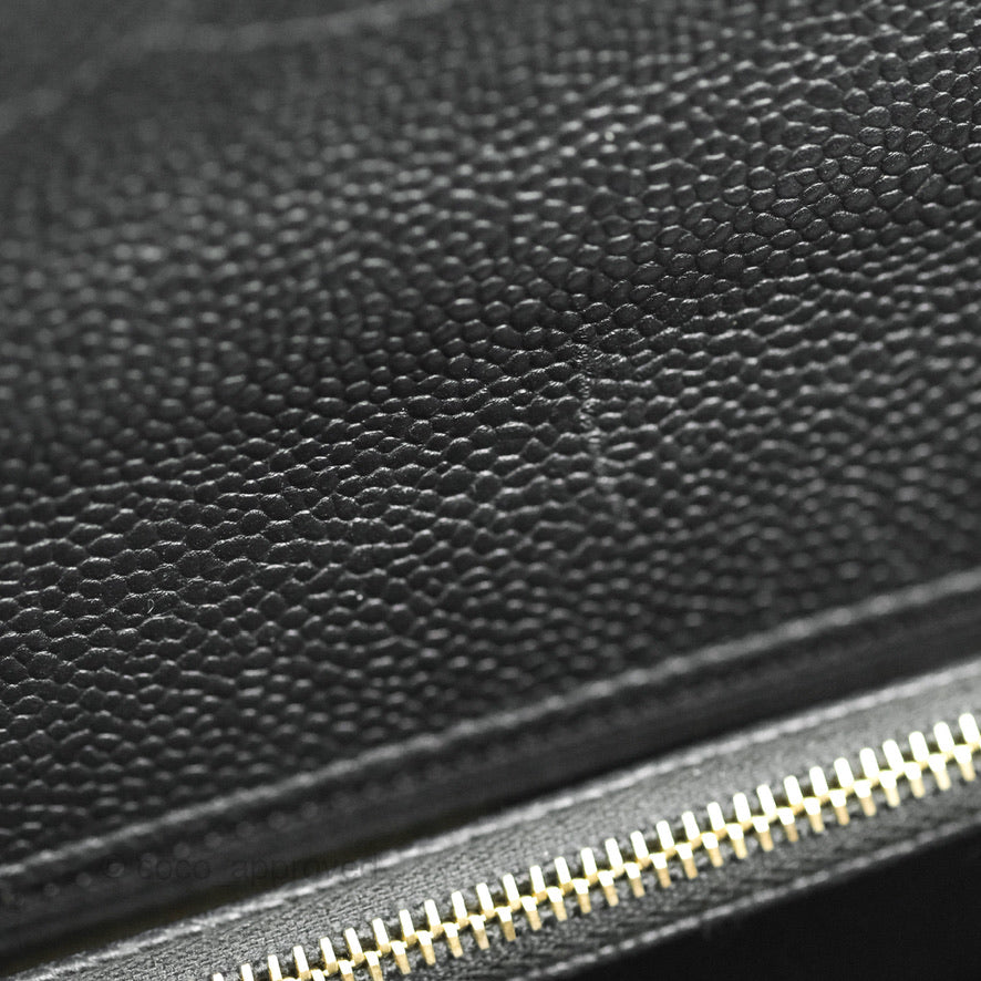 Chanel Chic Affinity Small Grained Calfskin Crossbody Bag in Black with Aged Gold Hardware - Perfect for Everyday Luxury & Evening Events