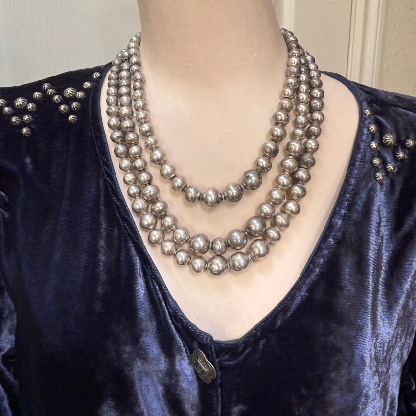 Vintage Mexican Sterling Silver Pearls Triple Strand Necklace – Handmade Jewelry for Women, Elegant Boho Necklace for Parties, Weddings & Special Occasions