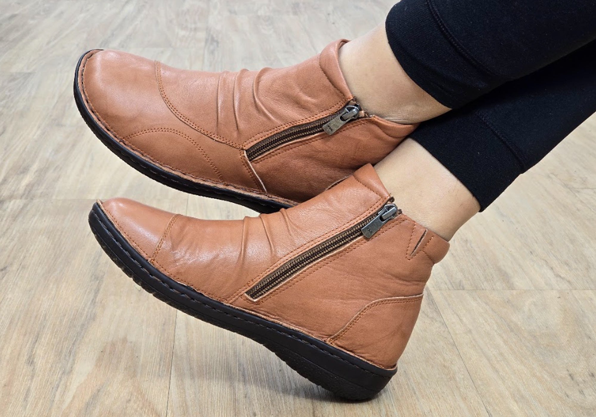 Orizonte Talun Women's European Comfortable Leather Ankle Boots - Stylish & Soft for Walking, Work & Casual Outfits