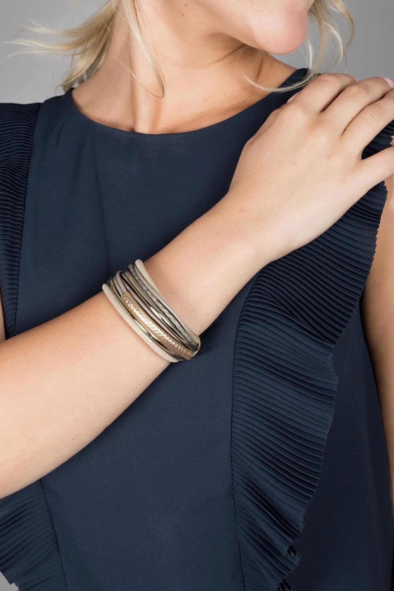 Elegant Layered Strand Bracelet for Women - Dainty Stackable Beaded Bracelets Set - Perfect for Everyday Wear, Gifts & Special Occasions