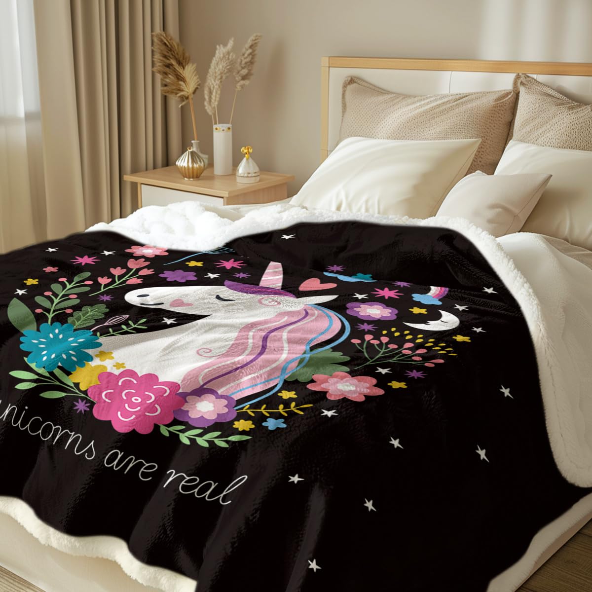 Cute Plush Unicorn Fleece Blanket - Soft Cartoon Unicorn with Flowers Design, Black Sherpa Blanket for Kids, Adults & Women (30x40 inches) - Perfect for Bedroom, Nursery, Sofa & Gift Giving