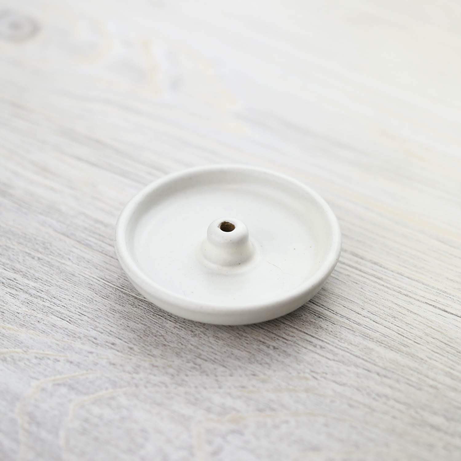 Handmade Ceramic Incense Burner - Aromatherapy & Meditation Essential for Home, Office & Yoga Studio - Premium Quality Ceramic Holder for Relaxation & Spiritual Practice