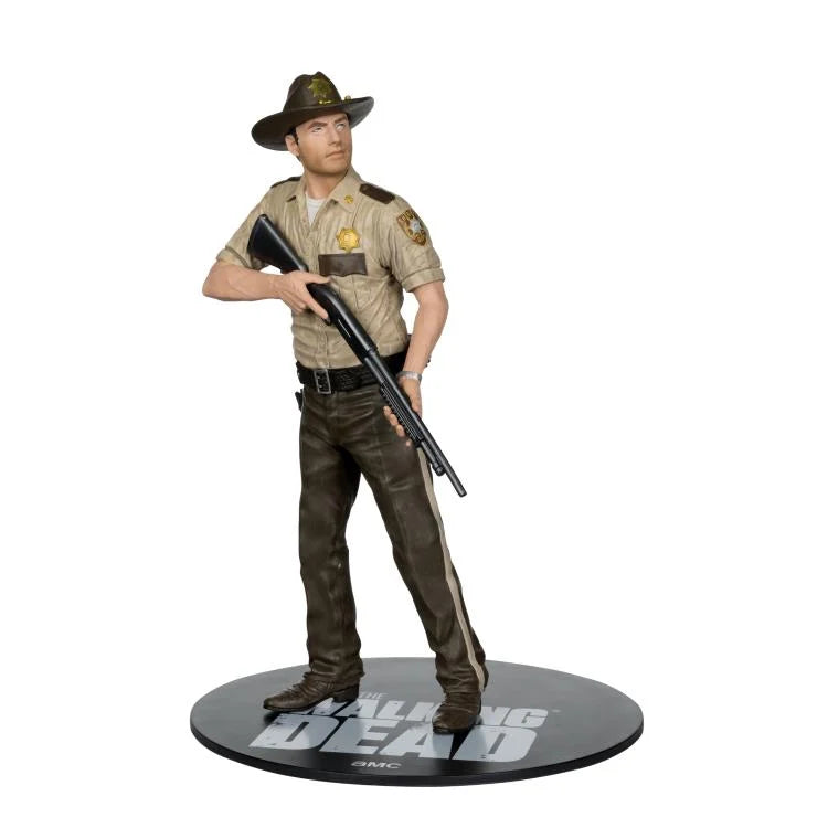 The Walking Dead TV Series Rick Grimes 1/8 Scale Action Figure - Collectible Zombie Apocalypse Character Model for Fans & Display